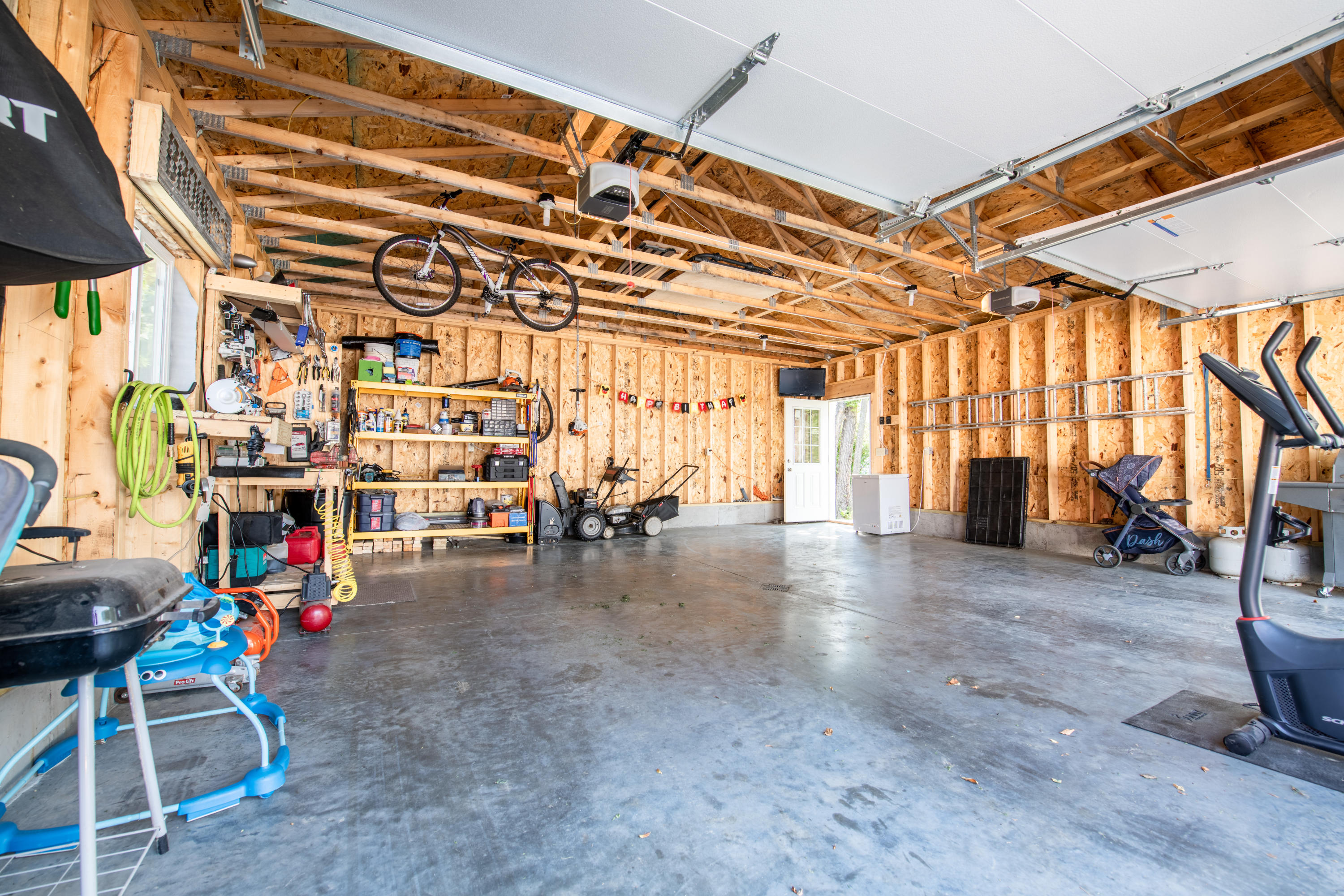 812 W 6th Ave