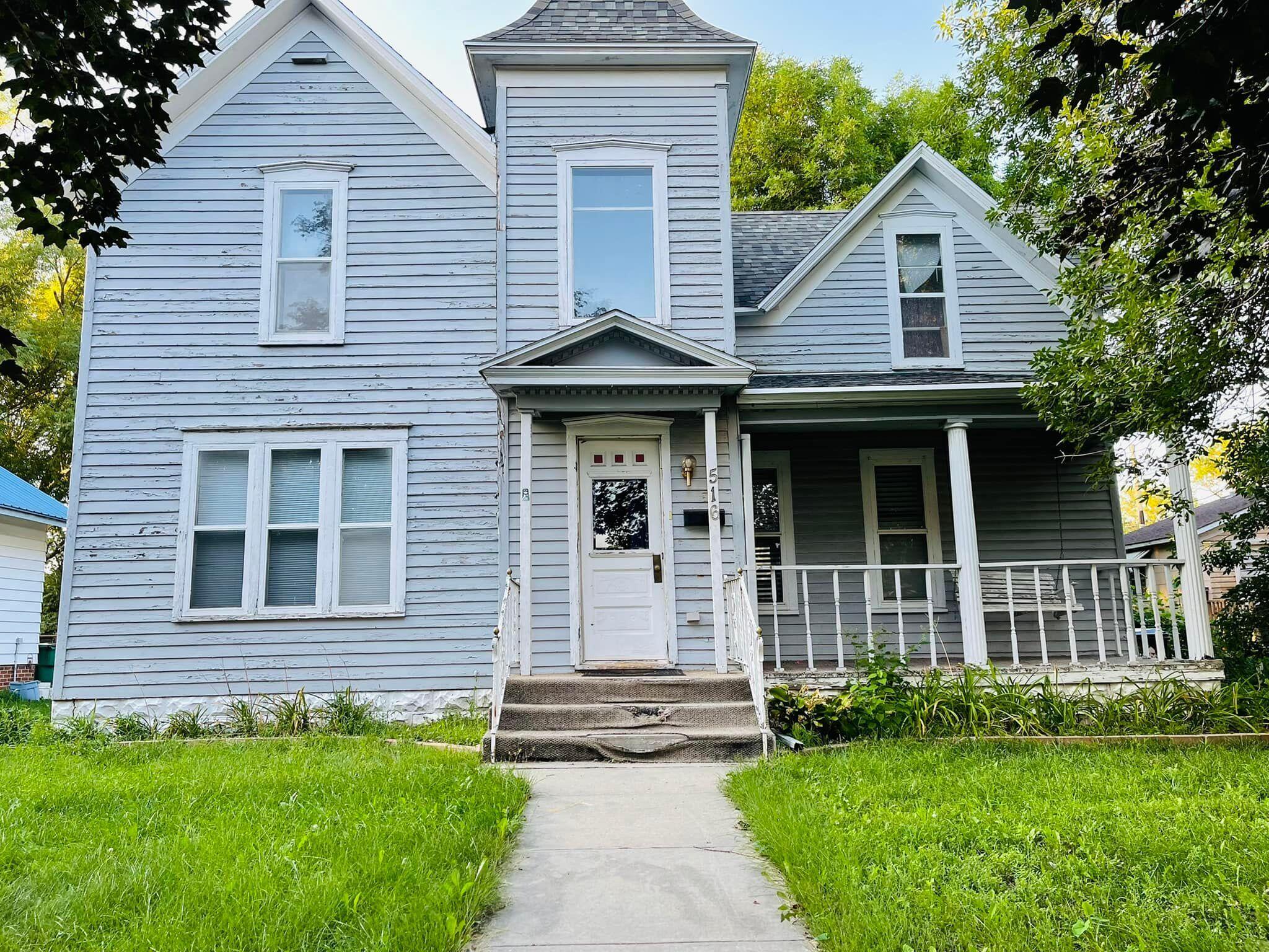 516 E 4th Ave