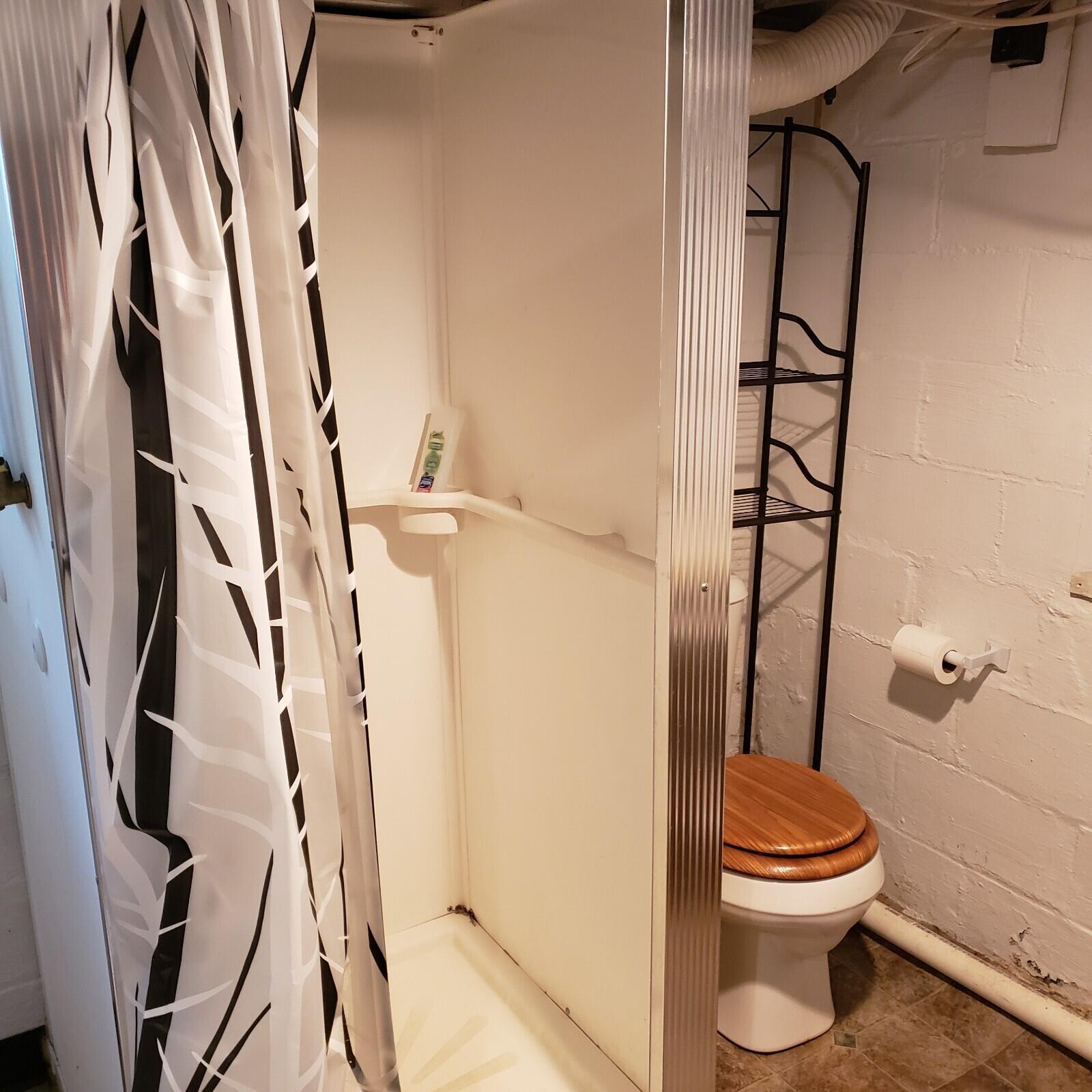 622 W 6th Ave