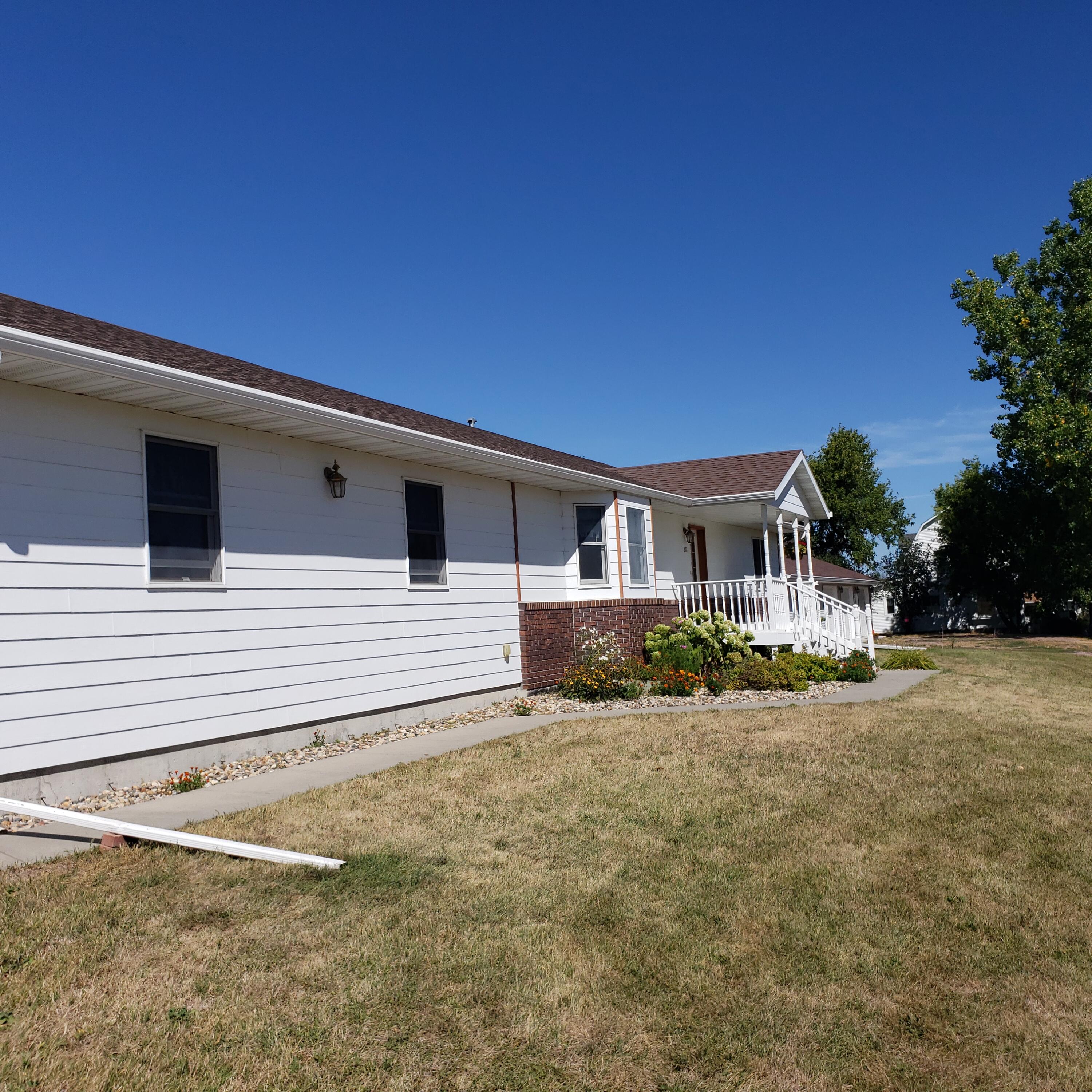 301 N College Ave