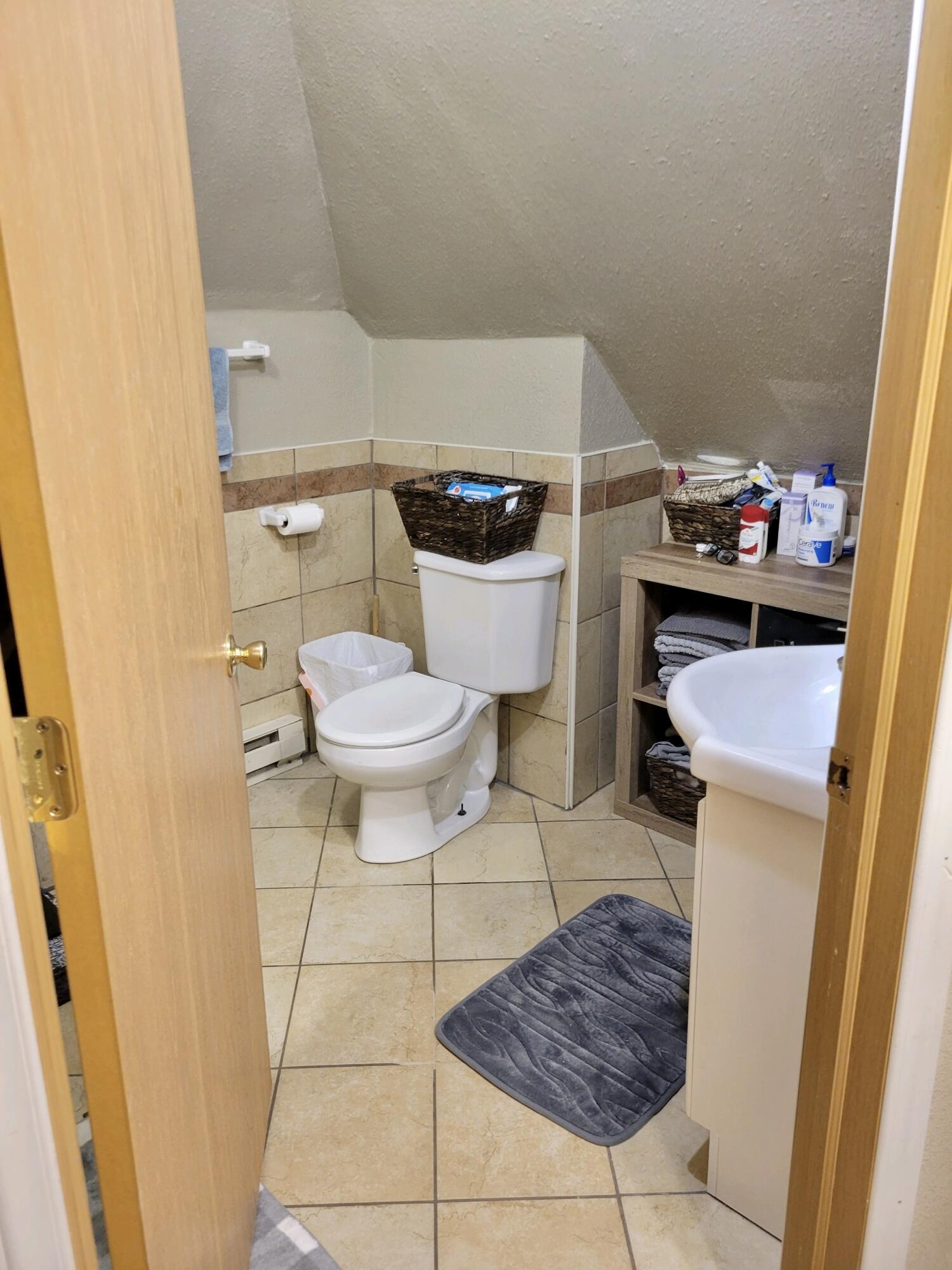 405 E Main St