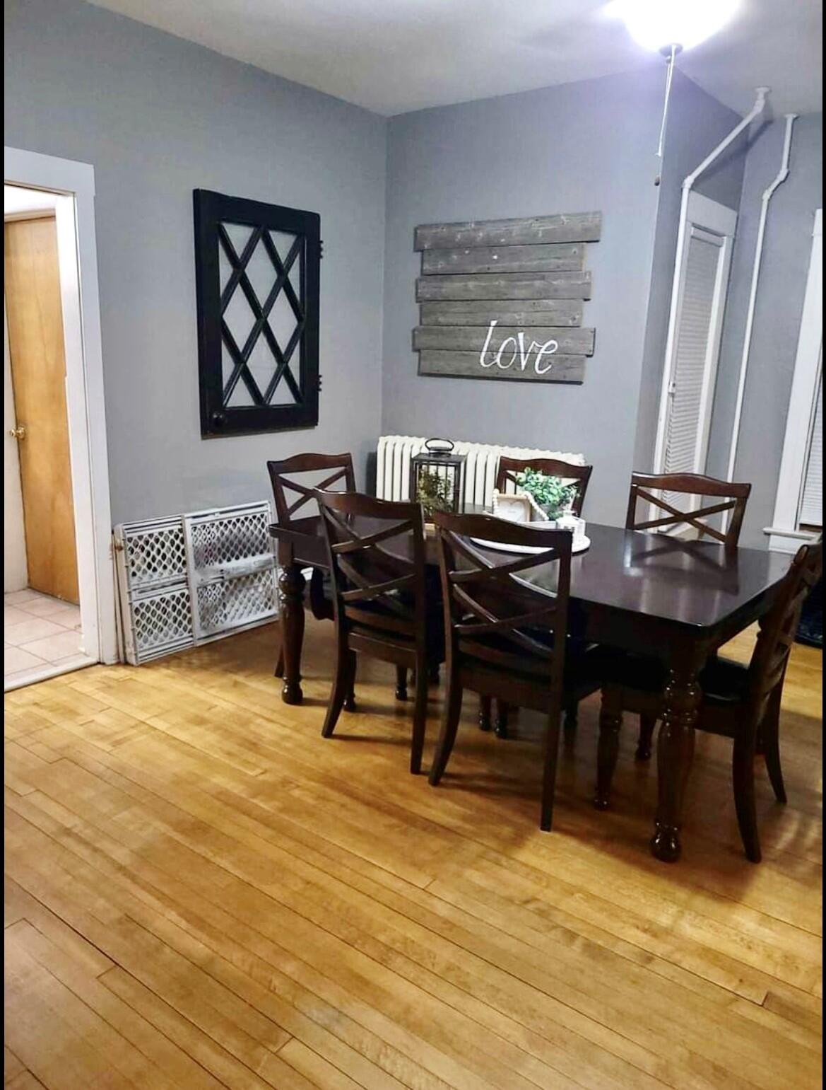 405 E Main St