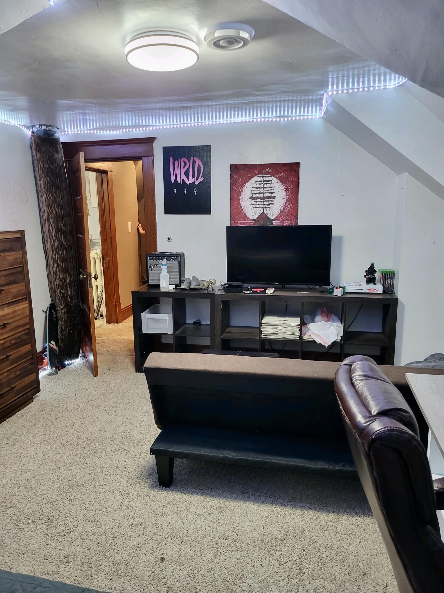 405 E Main St