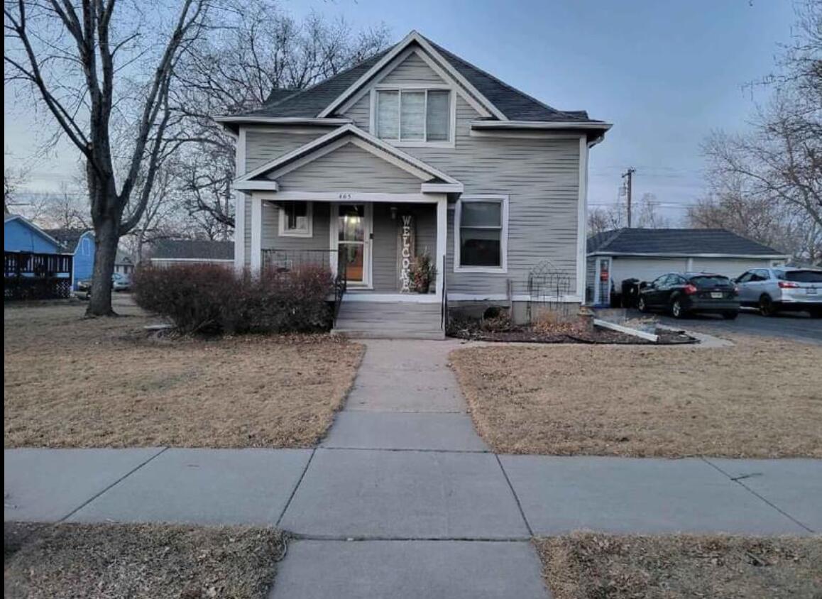 405 E Main St