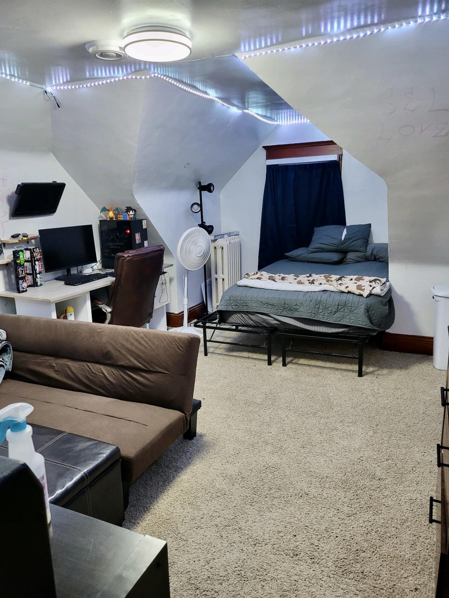 405 E Main St