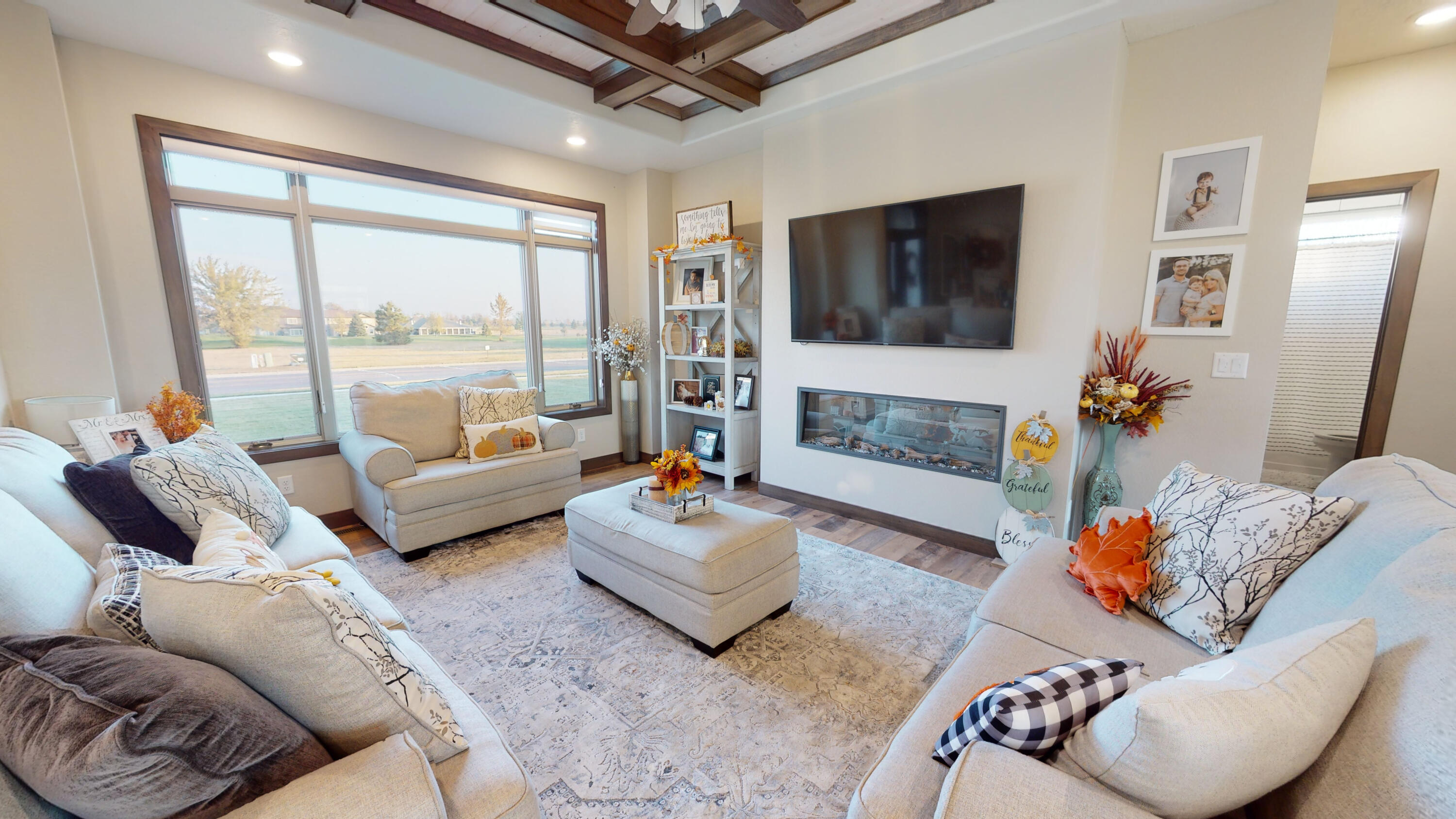 2103 Dean Dr