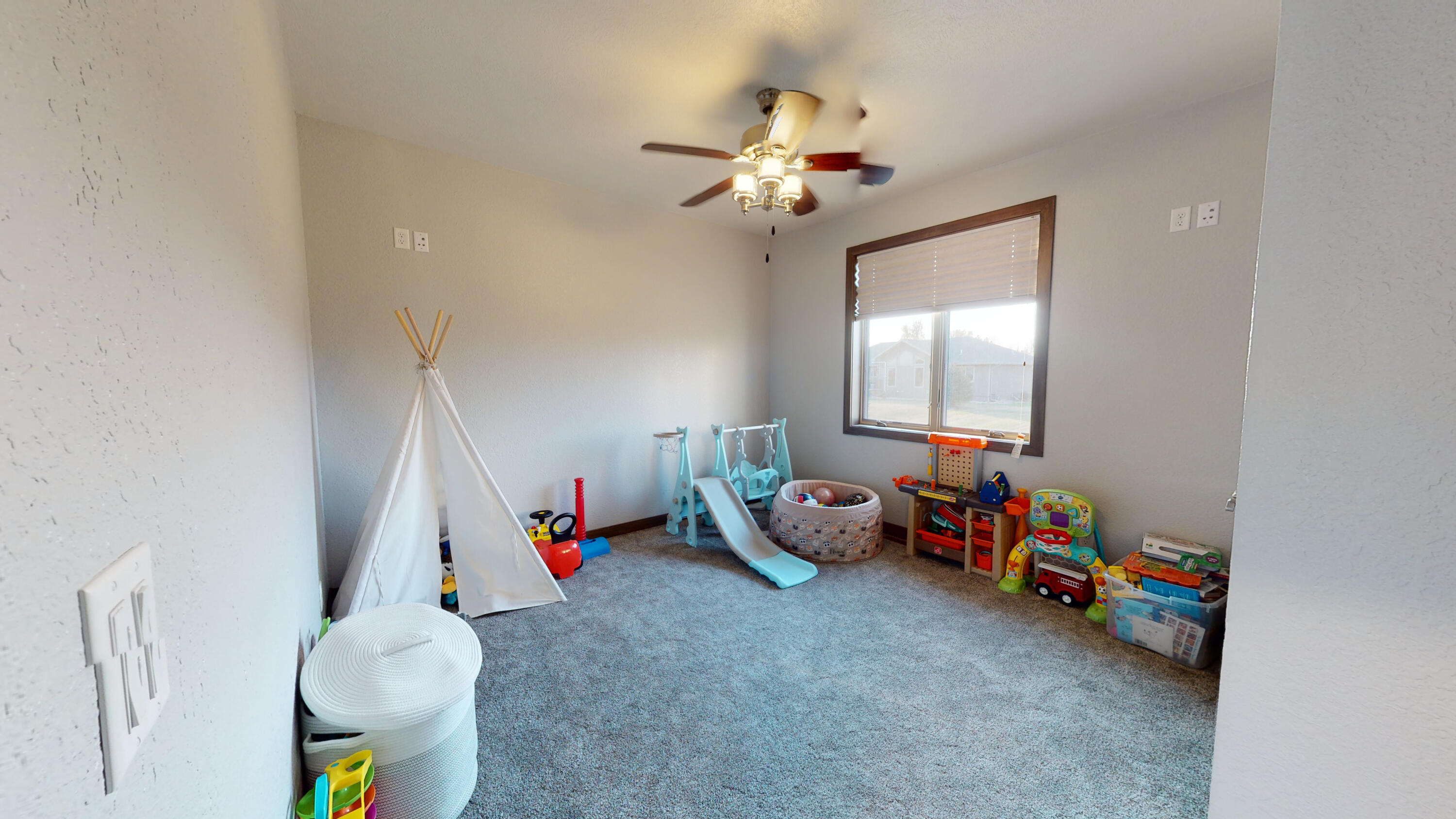 2103 Dean Dr
