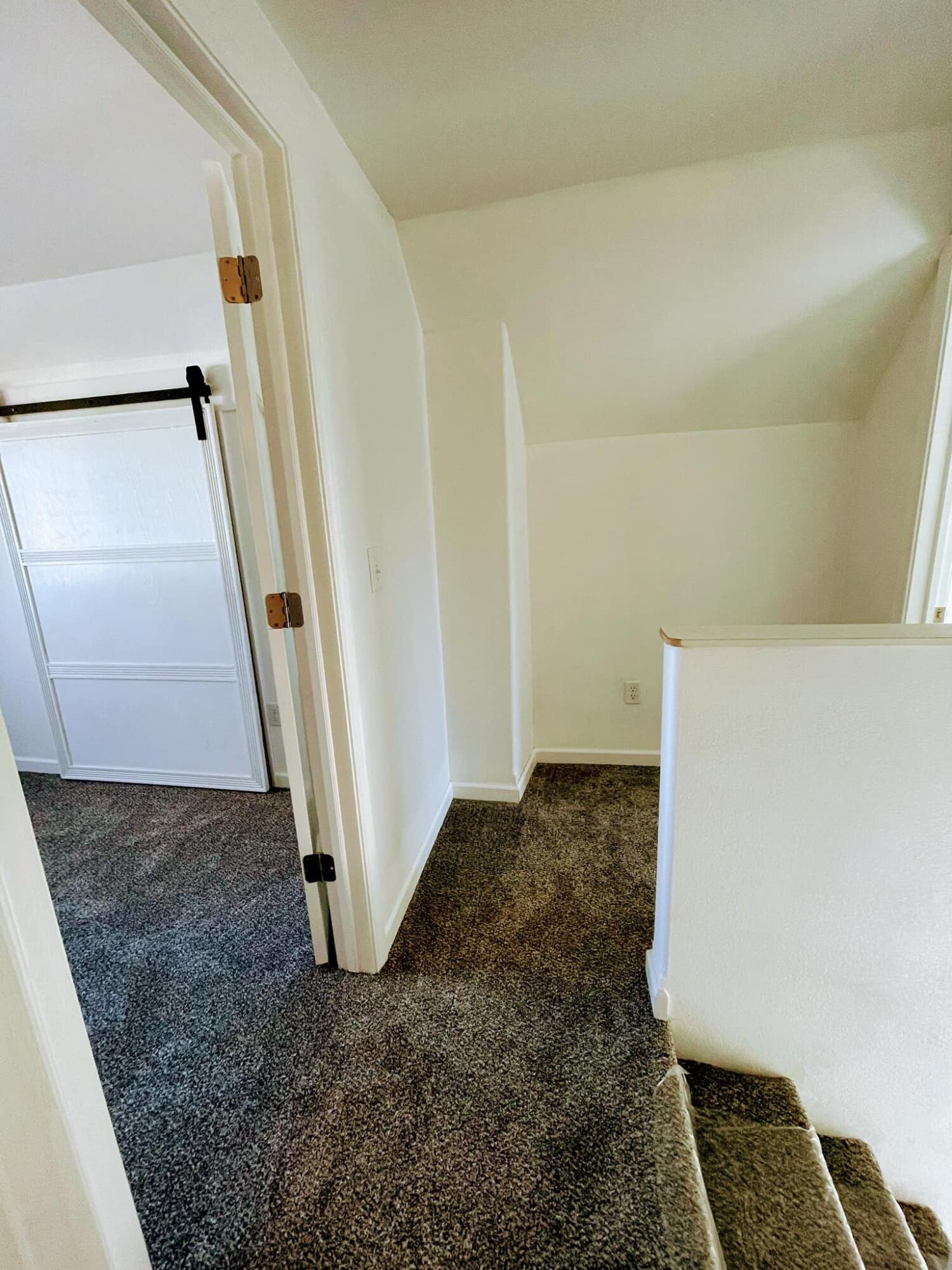 407 E 9th Ave