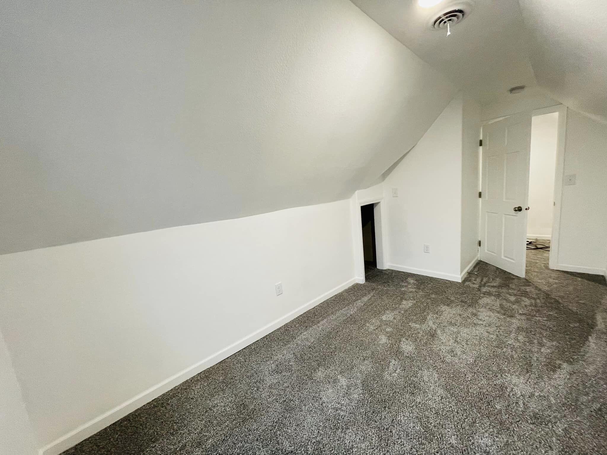 407 E 9th Ave
