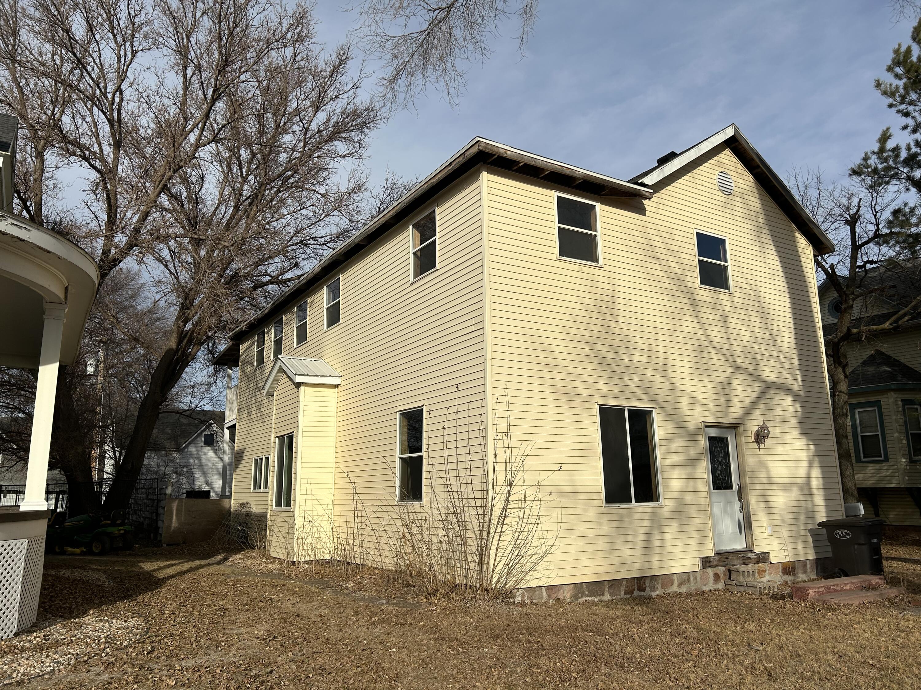 308 E 5th Ave