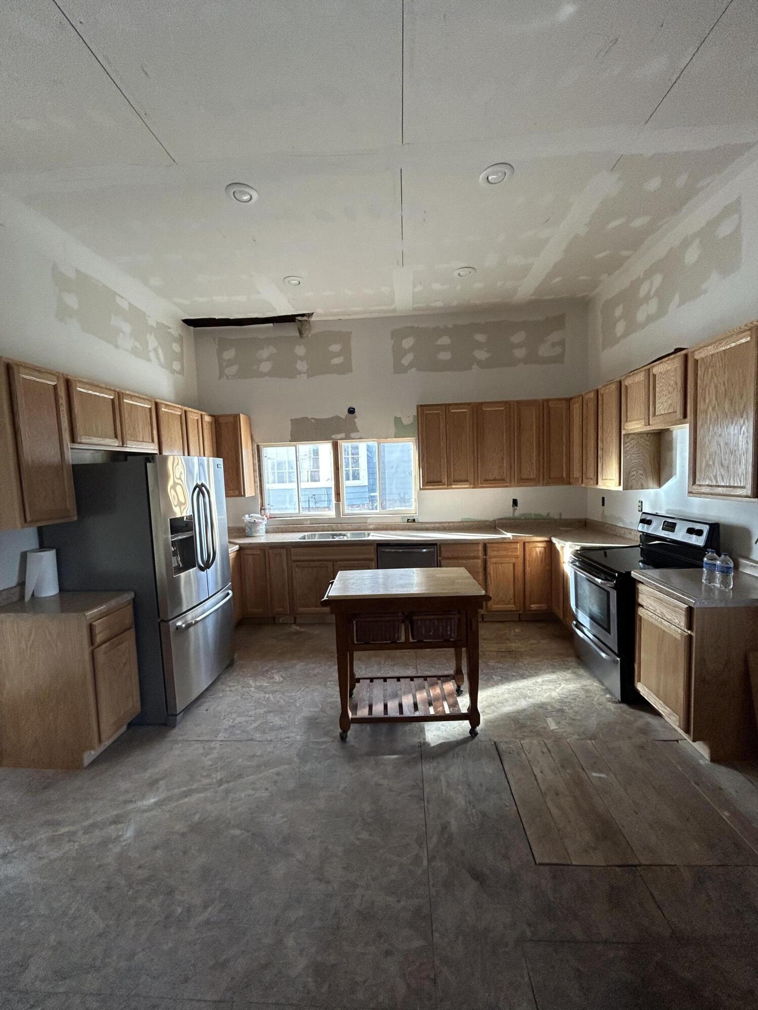 308 E 5th Ave