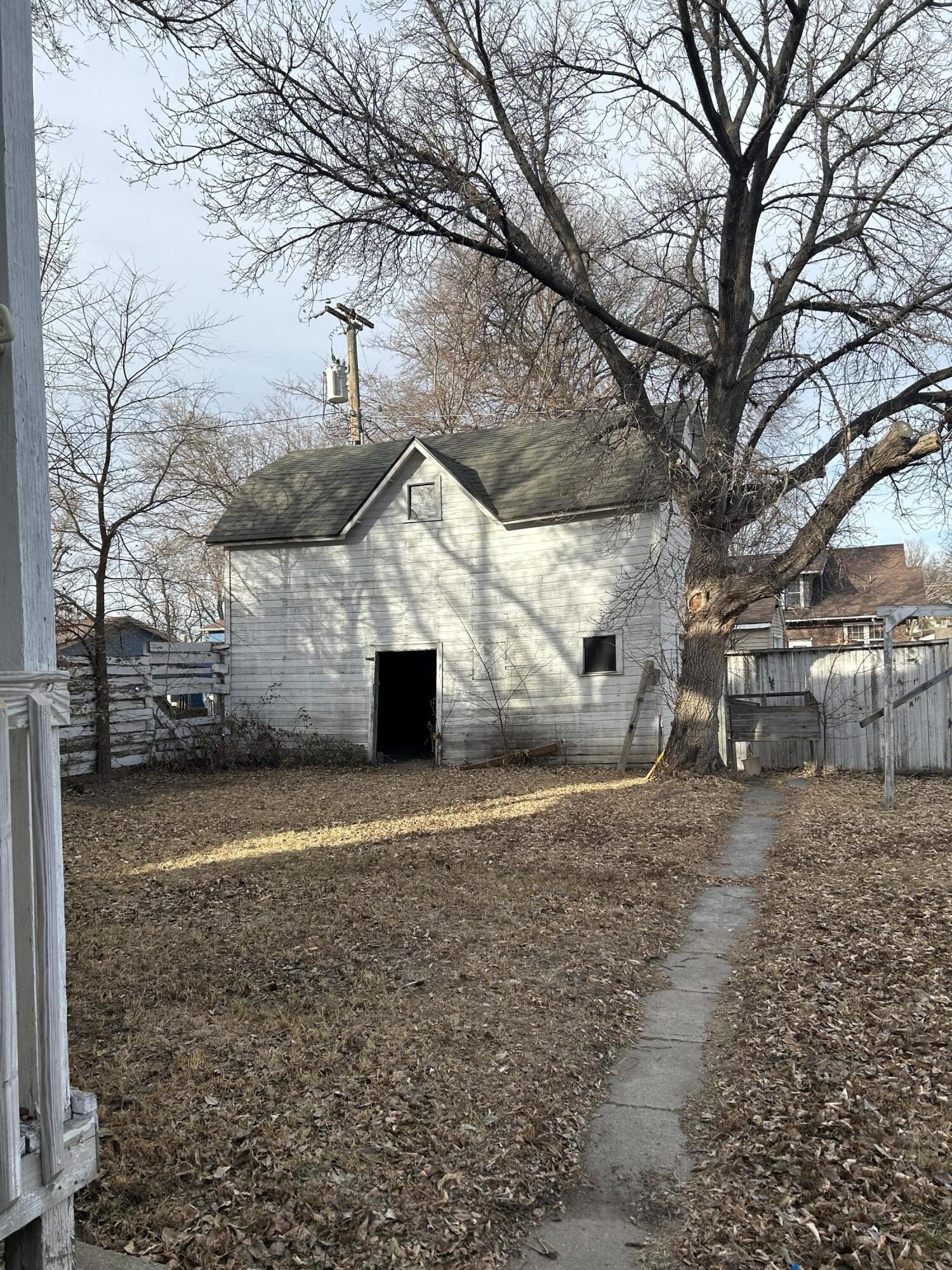 308 E 5th Ave