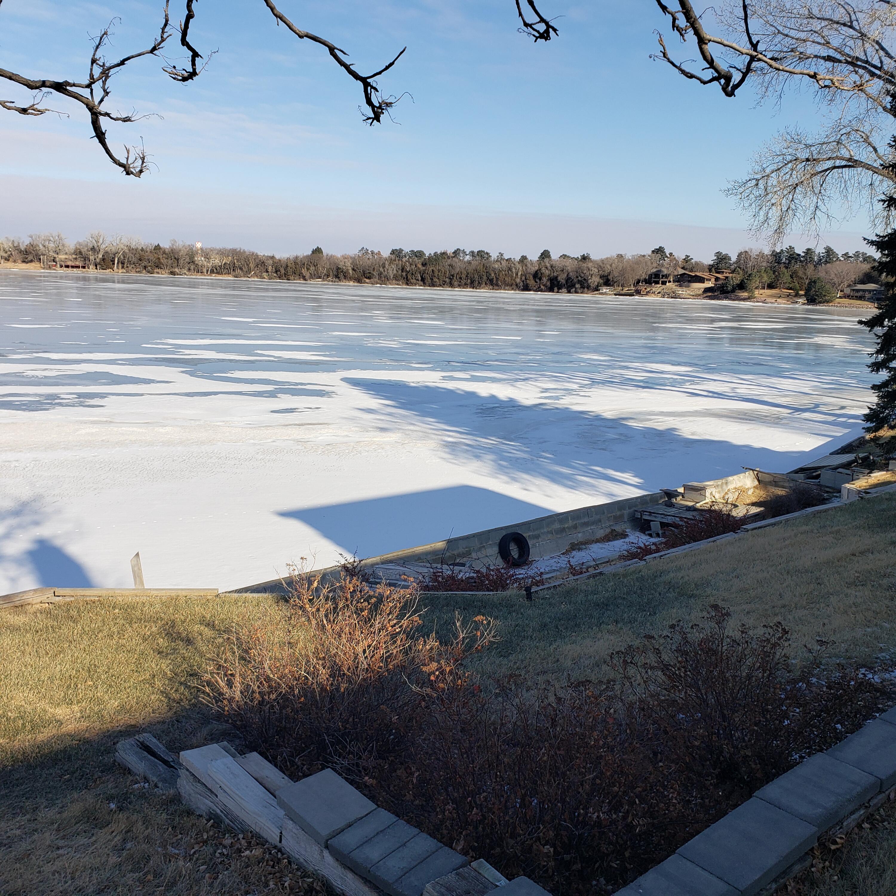 19 W Harmon Dr