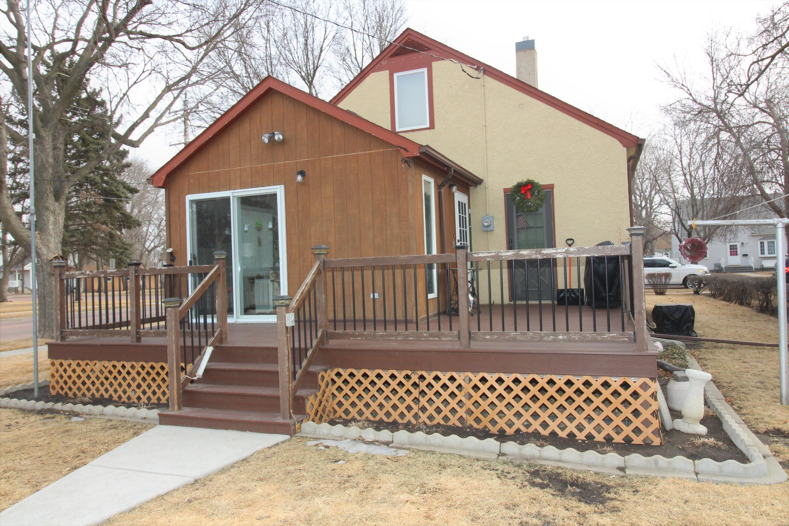 1222 E 3rd Ave