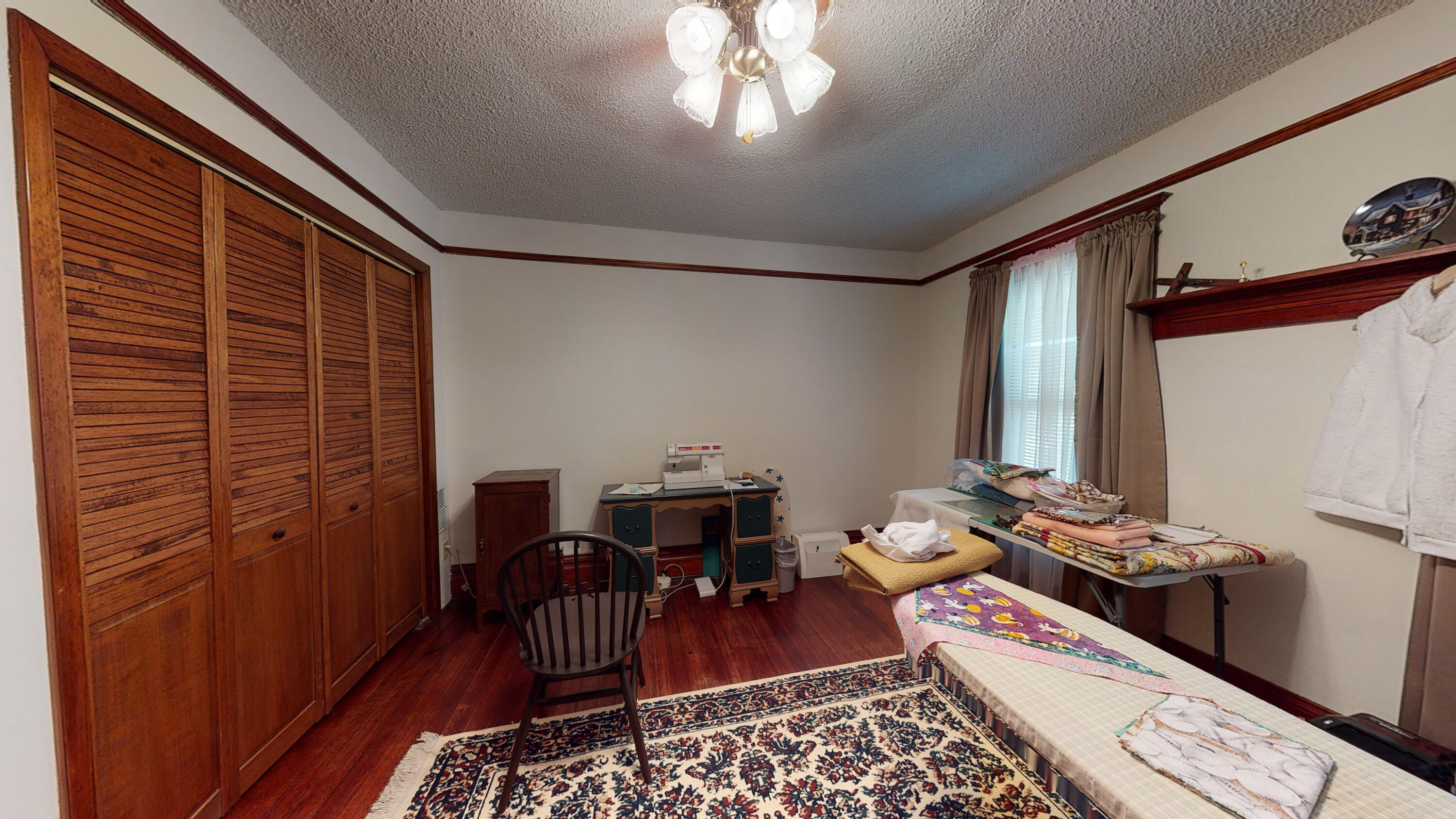 308 W 5th Ave