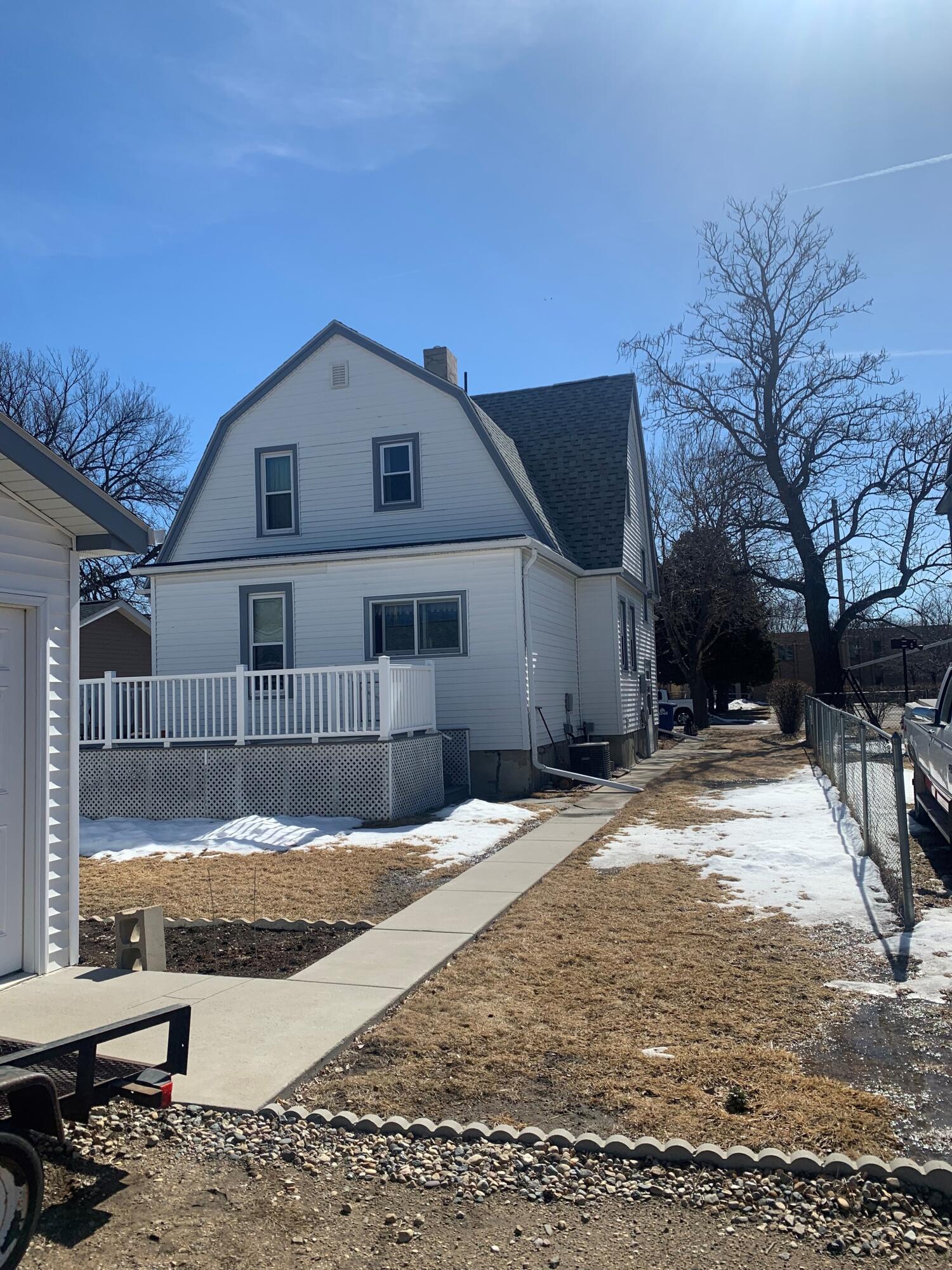 308 W 5th Ave