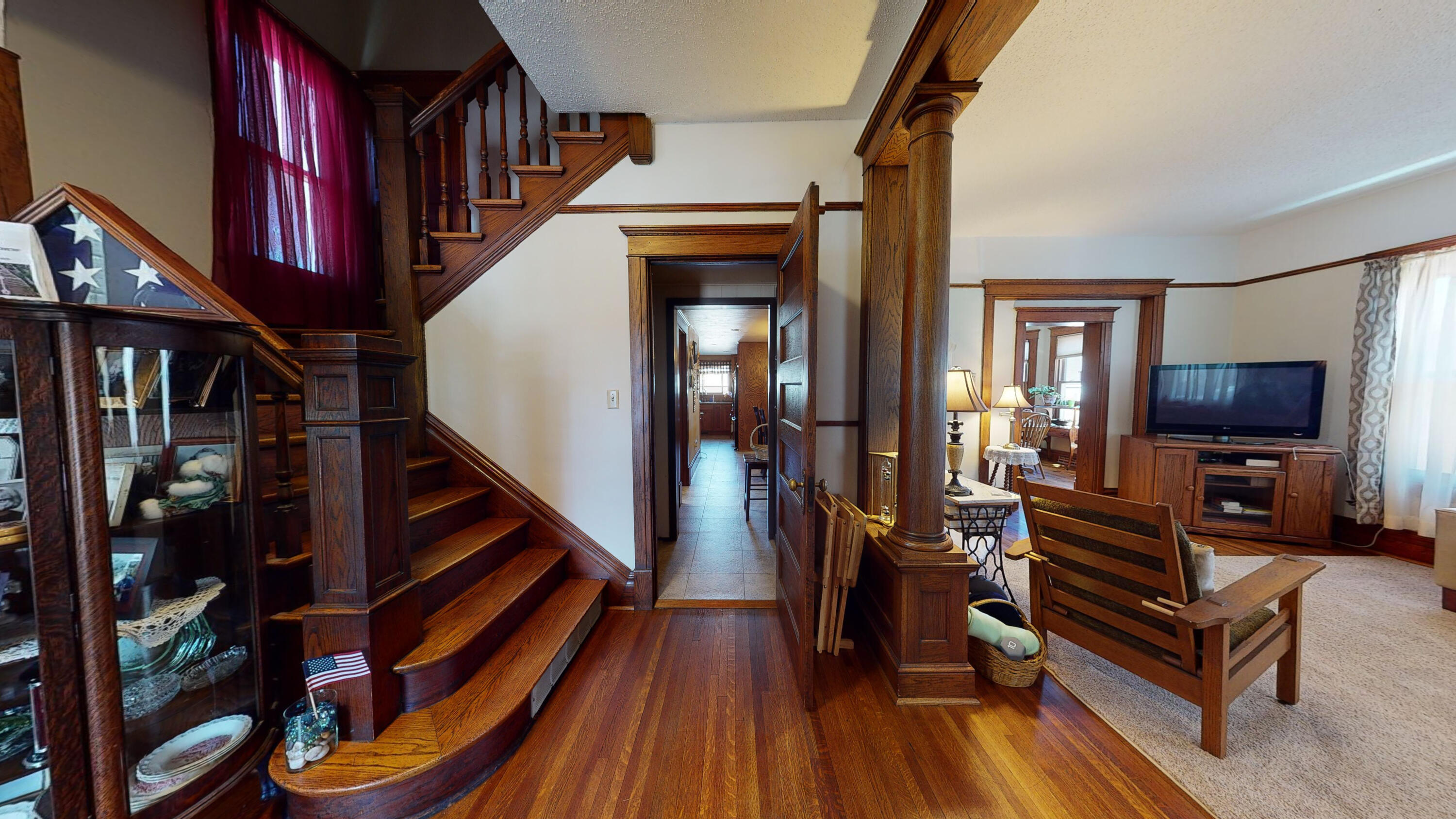 308 W 5th Ave