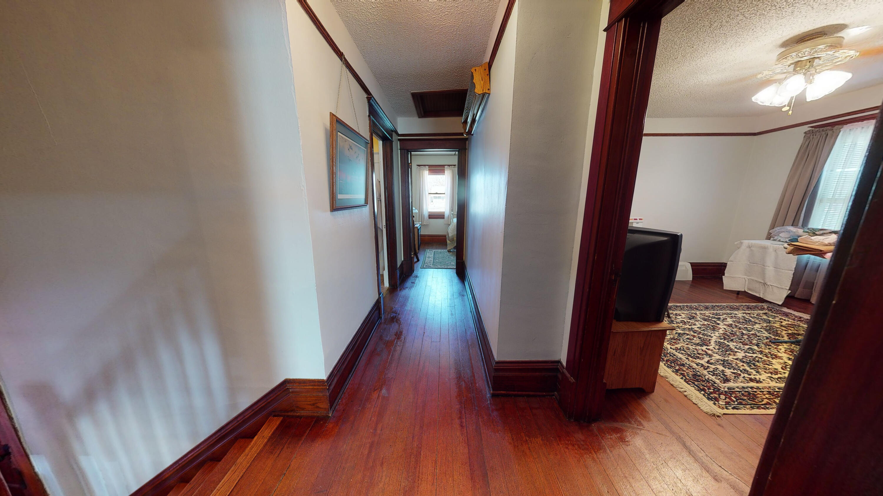 308 W 5th Ave