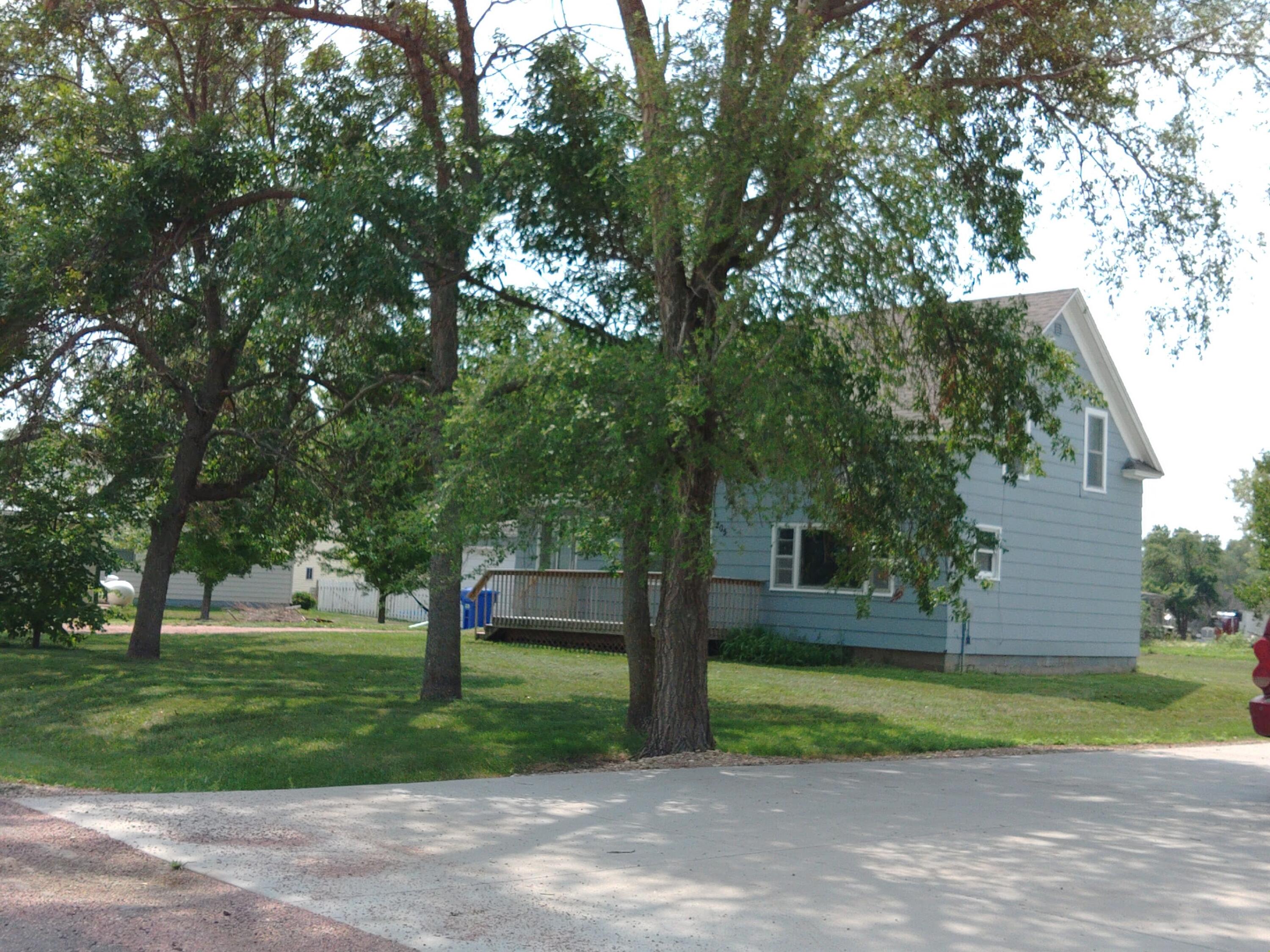 205 W State St