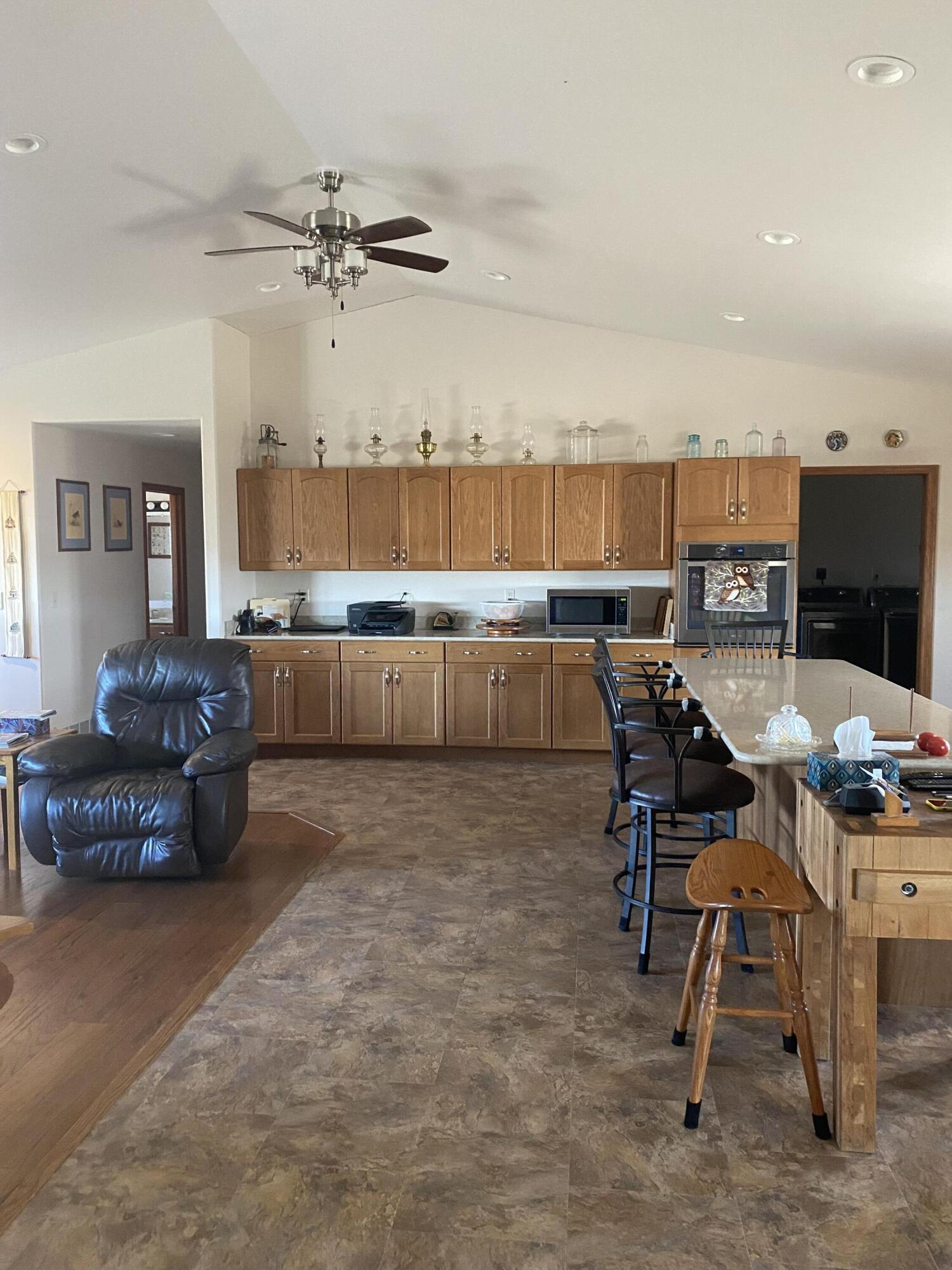24538 394th Ave