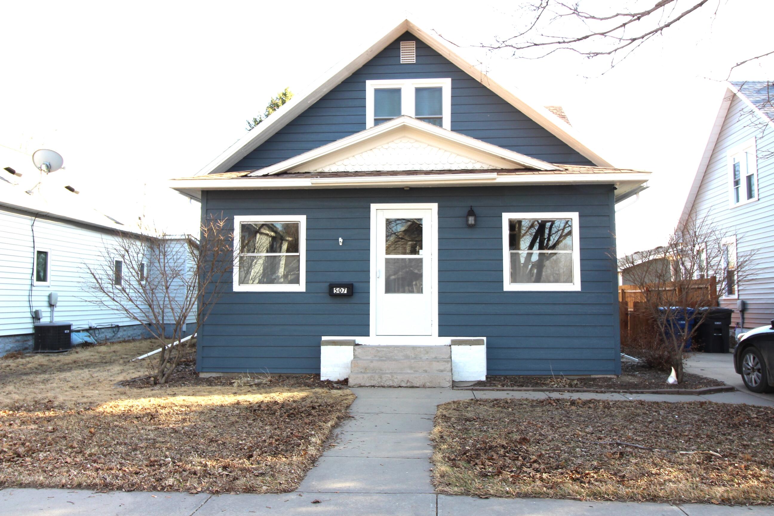 507 E Hanson Ave