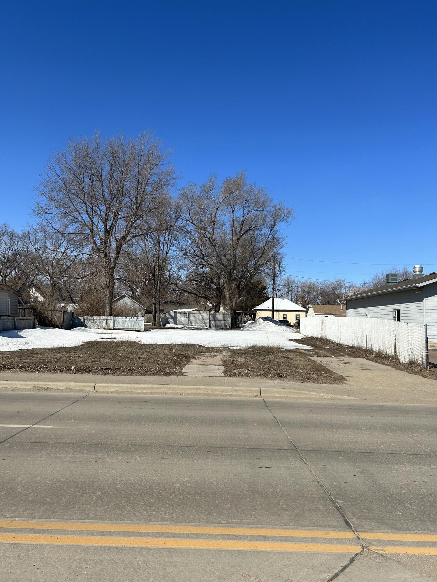 417 N Sanborn Ave