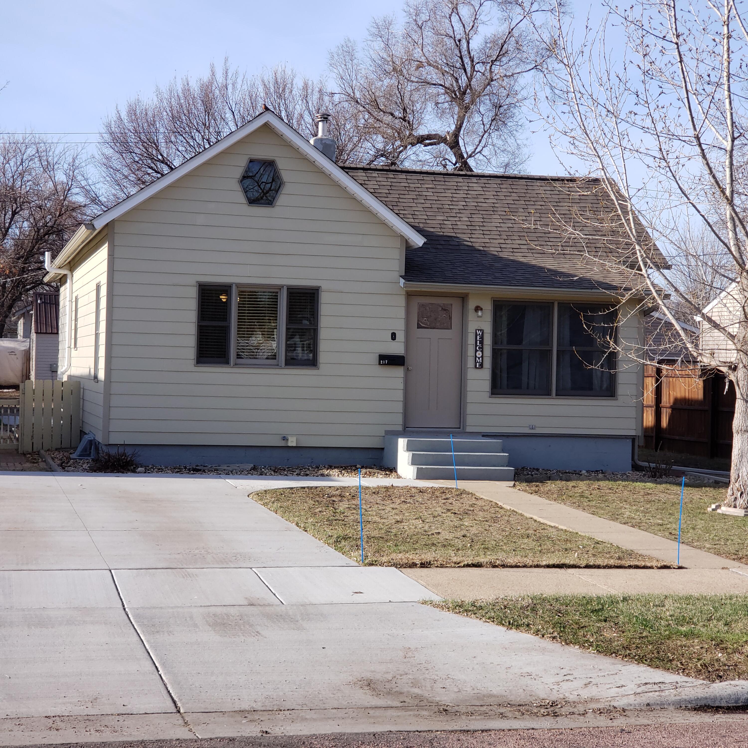 217 W 13th Ave
