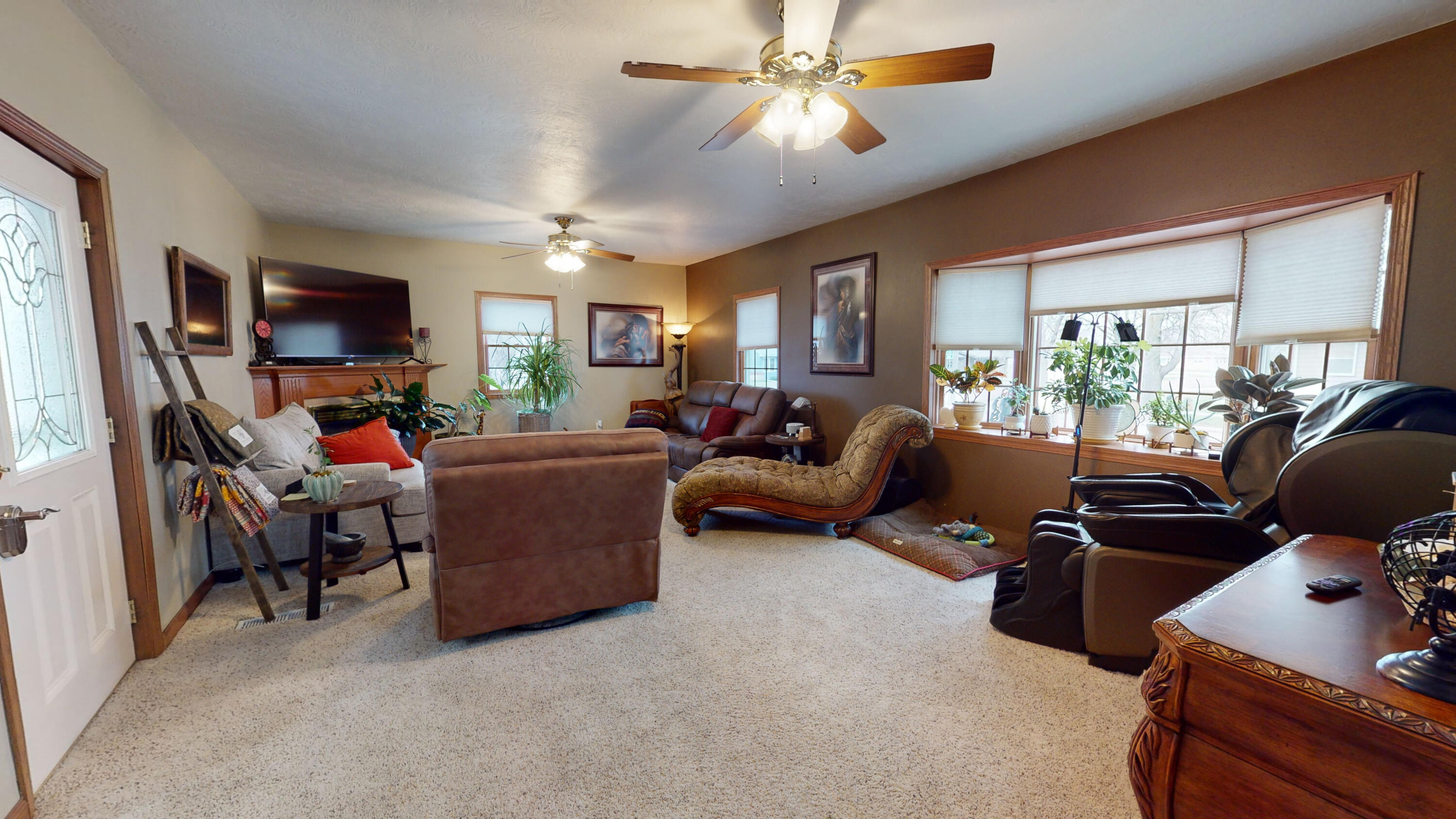 220 W 13th Ave