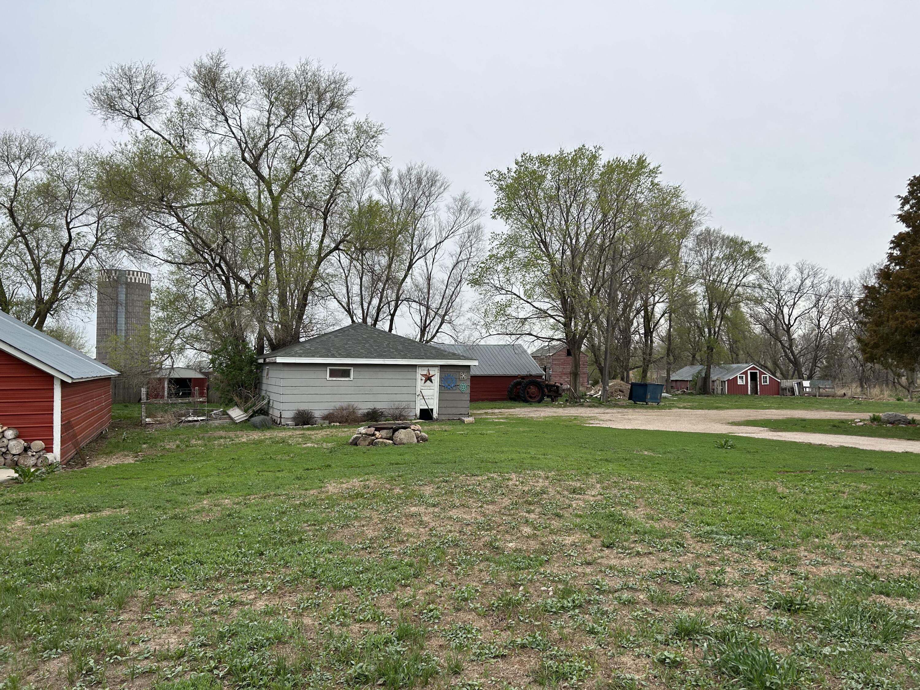25279 395th Ave