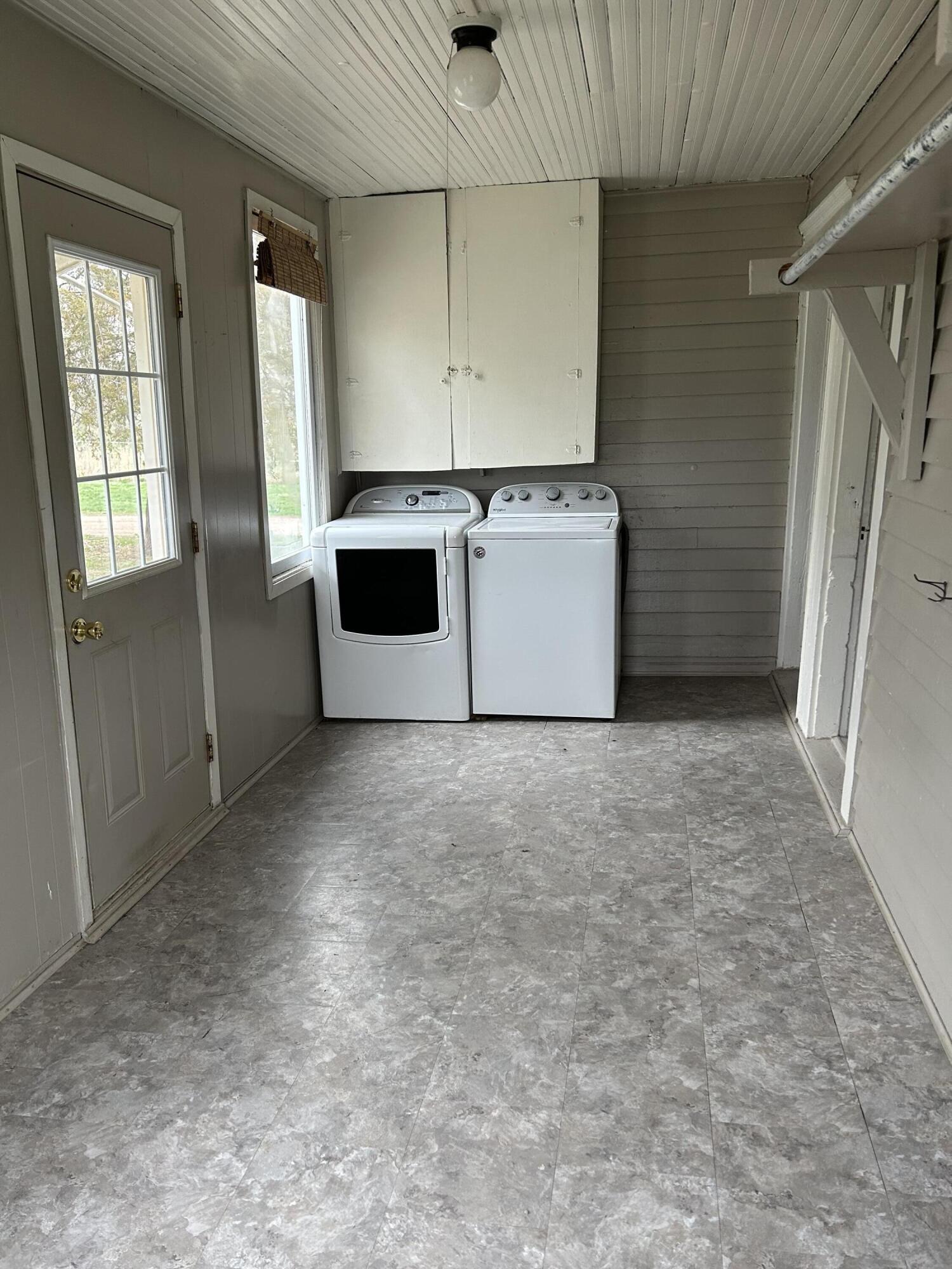 25279 395th Ave