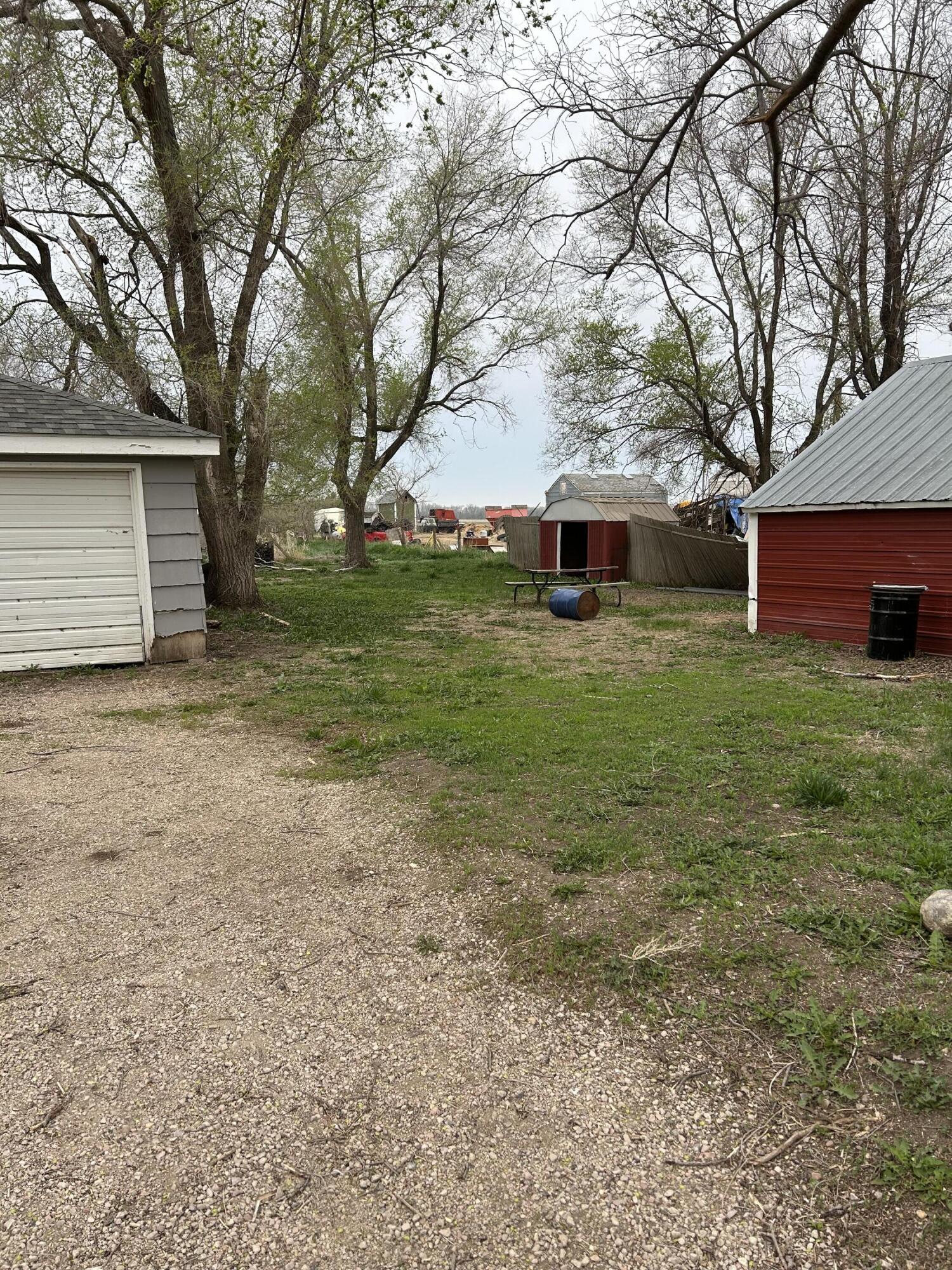 25279 395th Ave