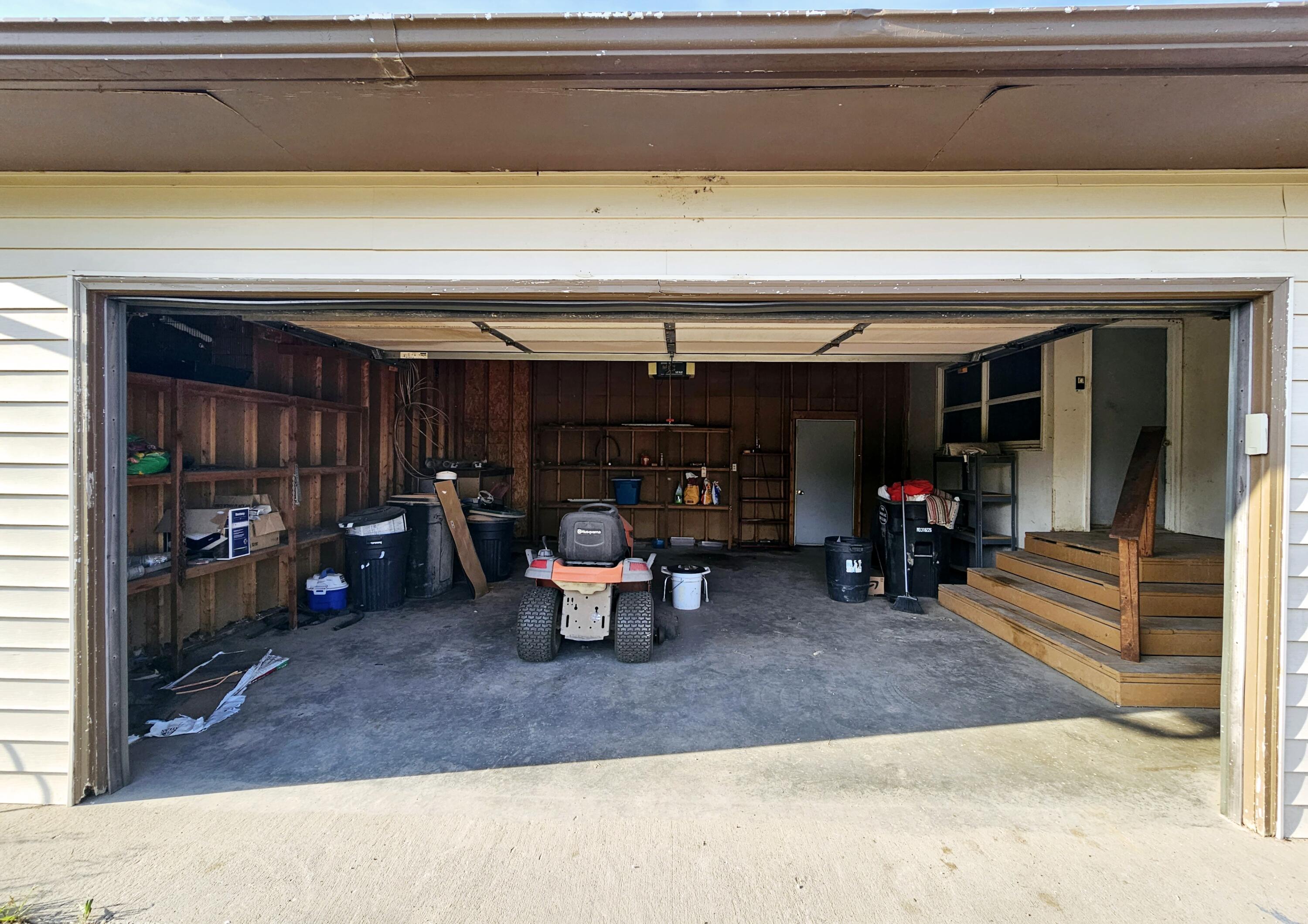 2651 W 70th Ave
