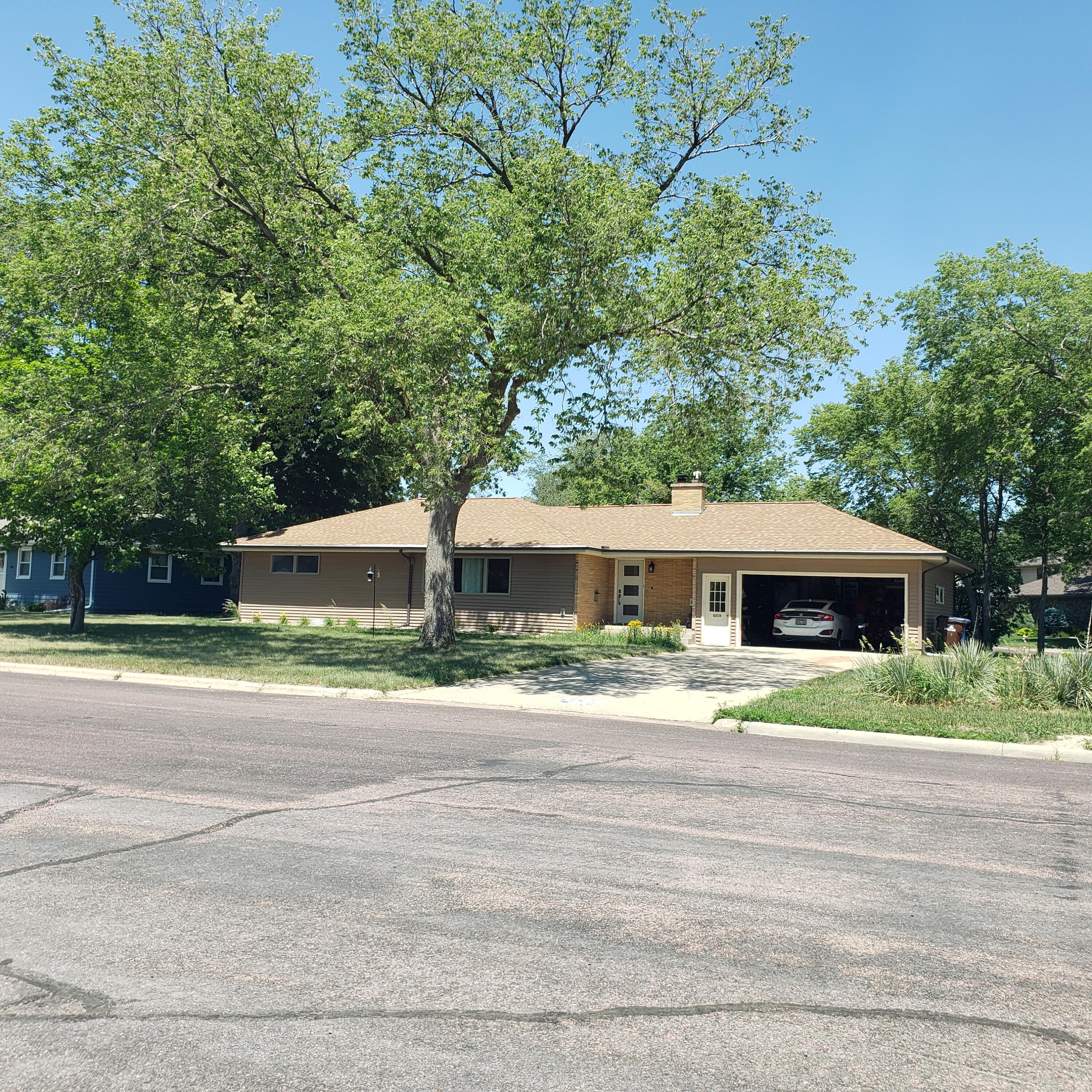 1420 MITCHELL Blvd