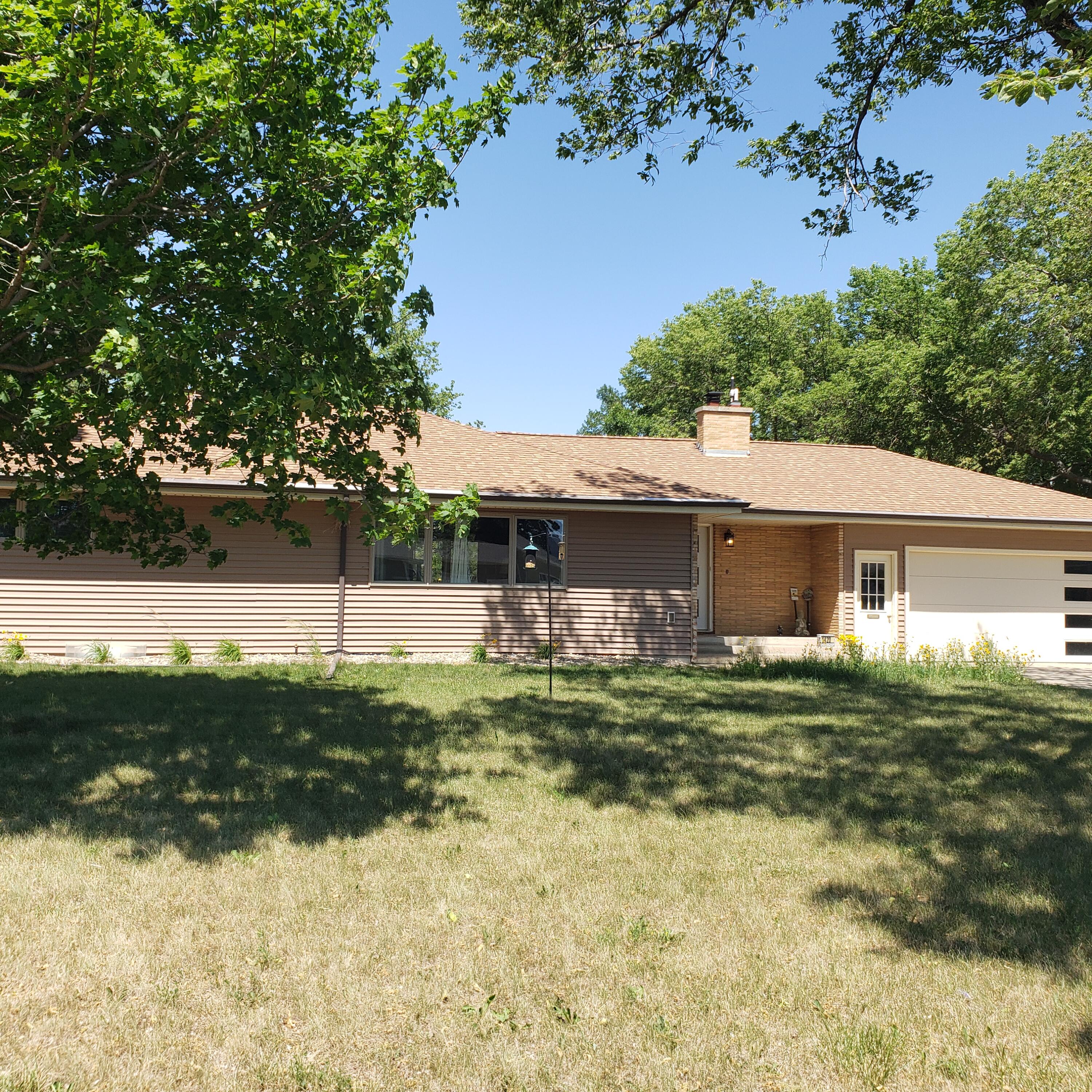 1420 MITCHELL Blvd