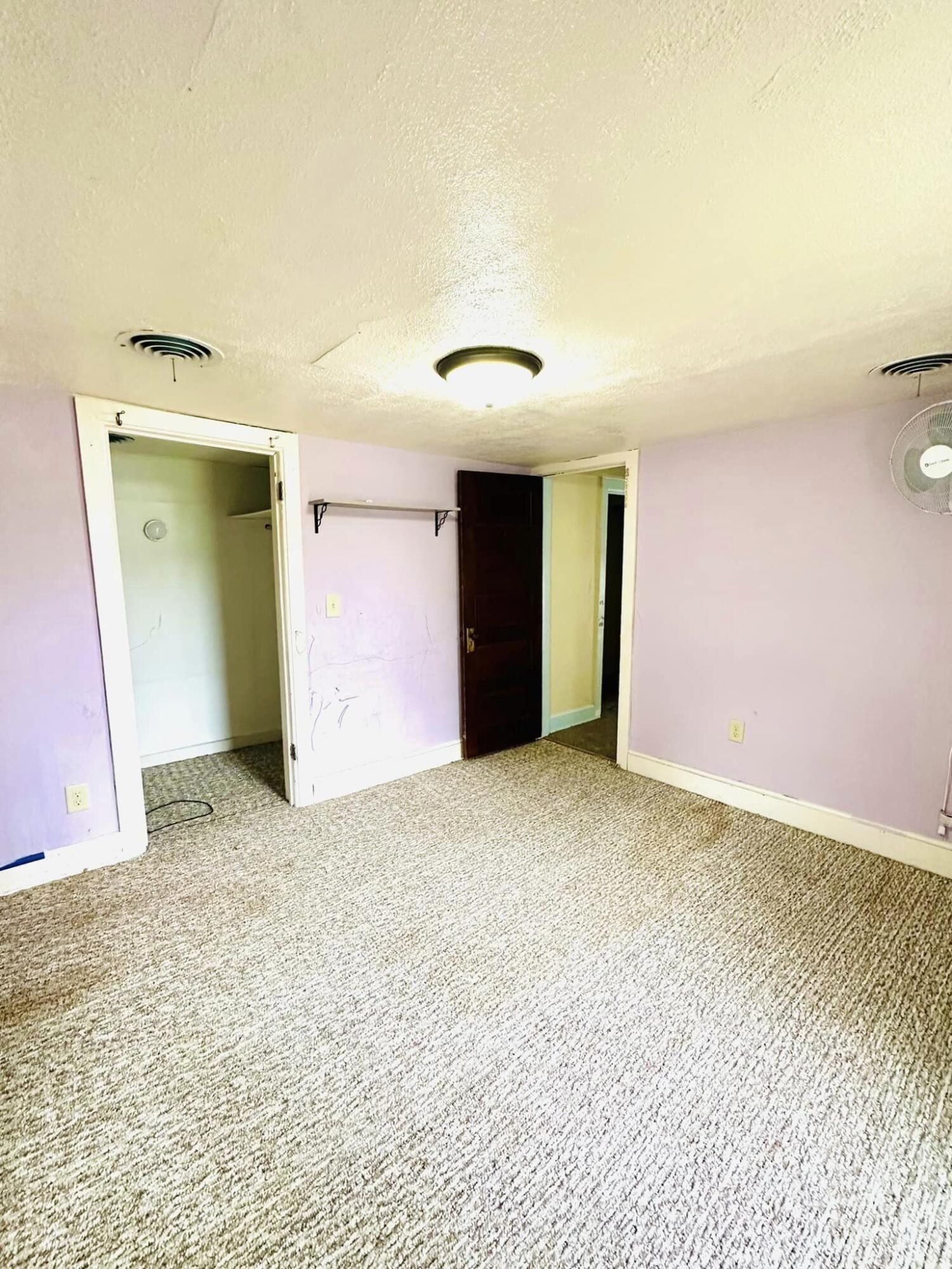 1015 W 3rd Ave