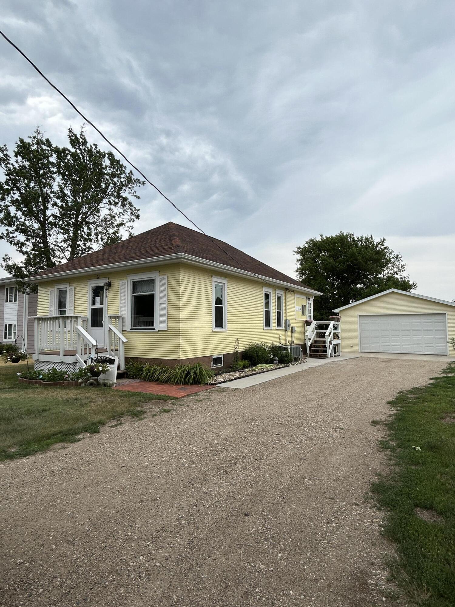 106 S Vilhauer St