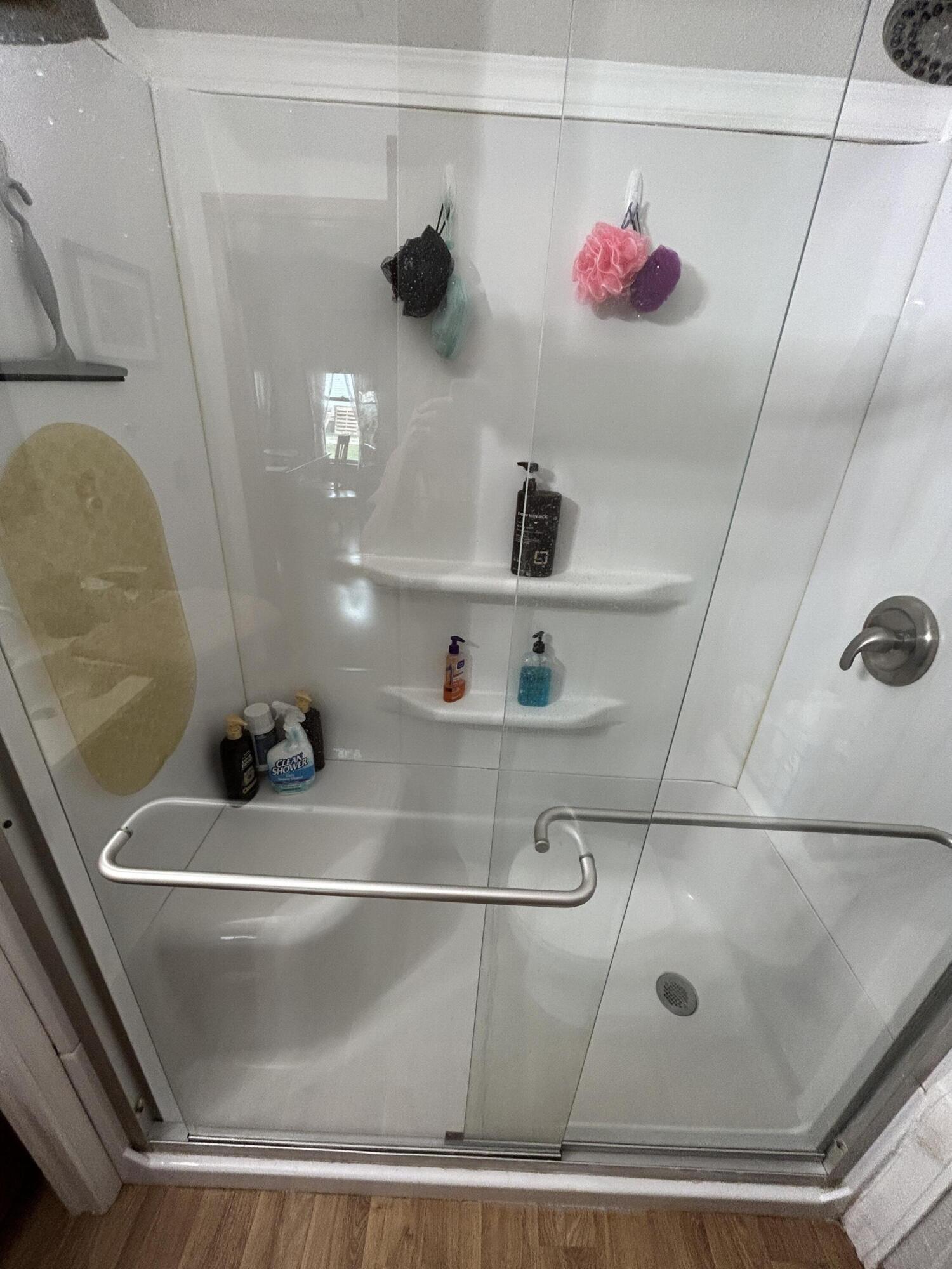 106 S Vilhauer St