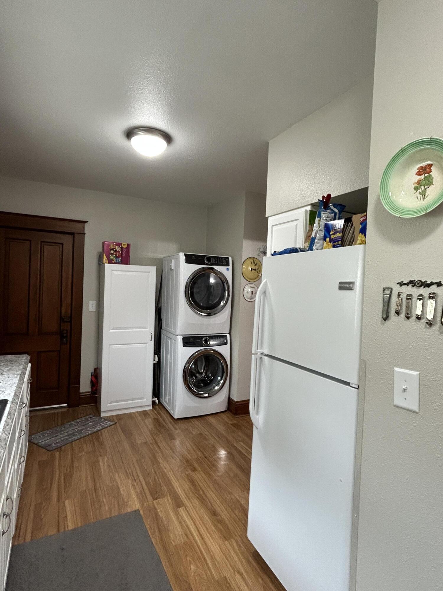 106 S Vilhauer St