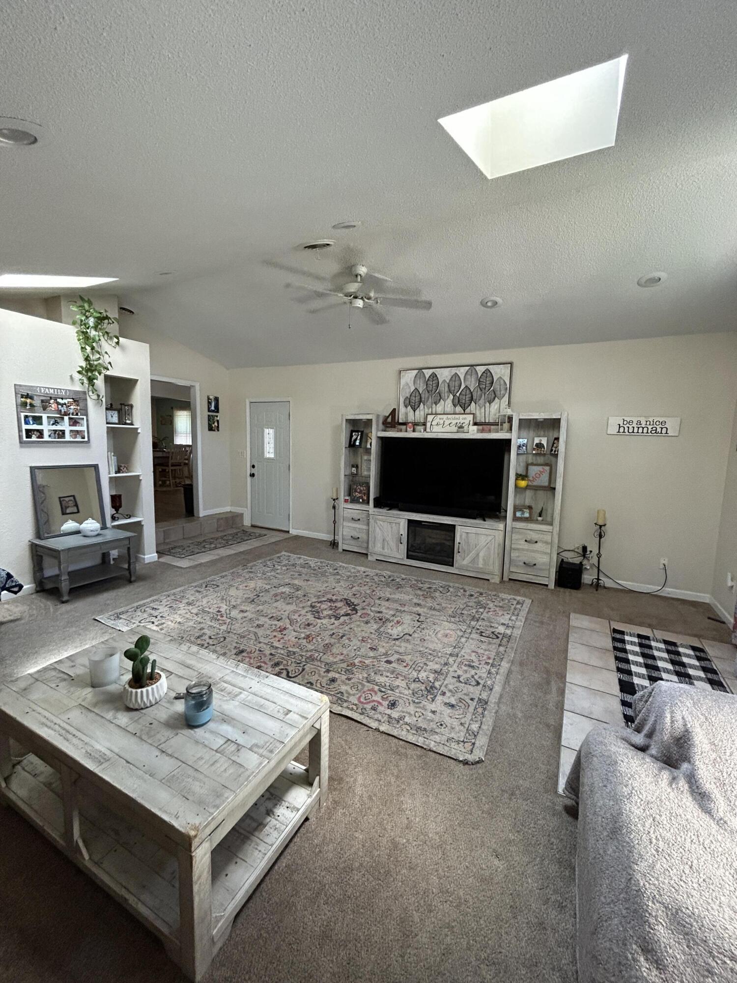 500 E 11th Ave