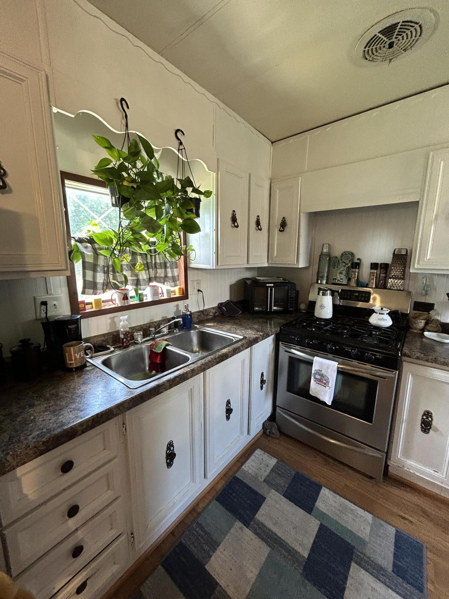 1401 S Main Lot 51 St