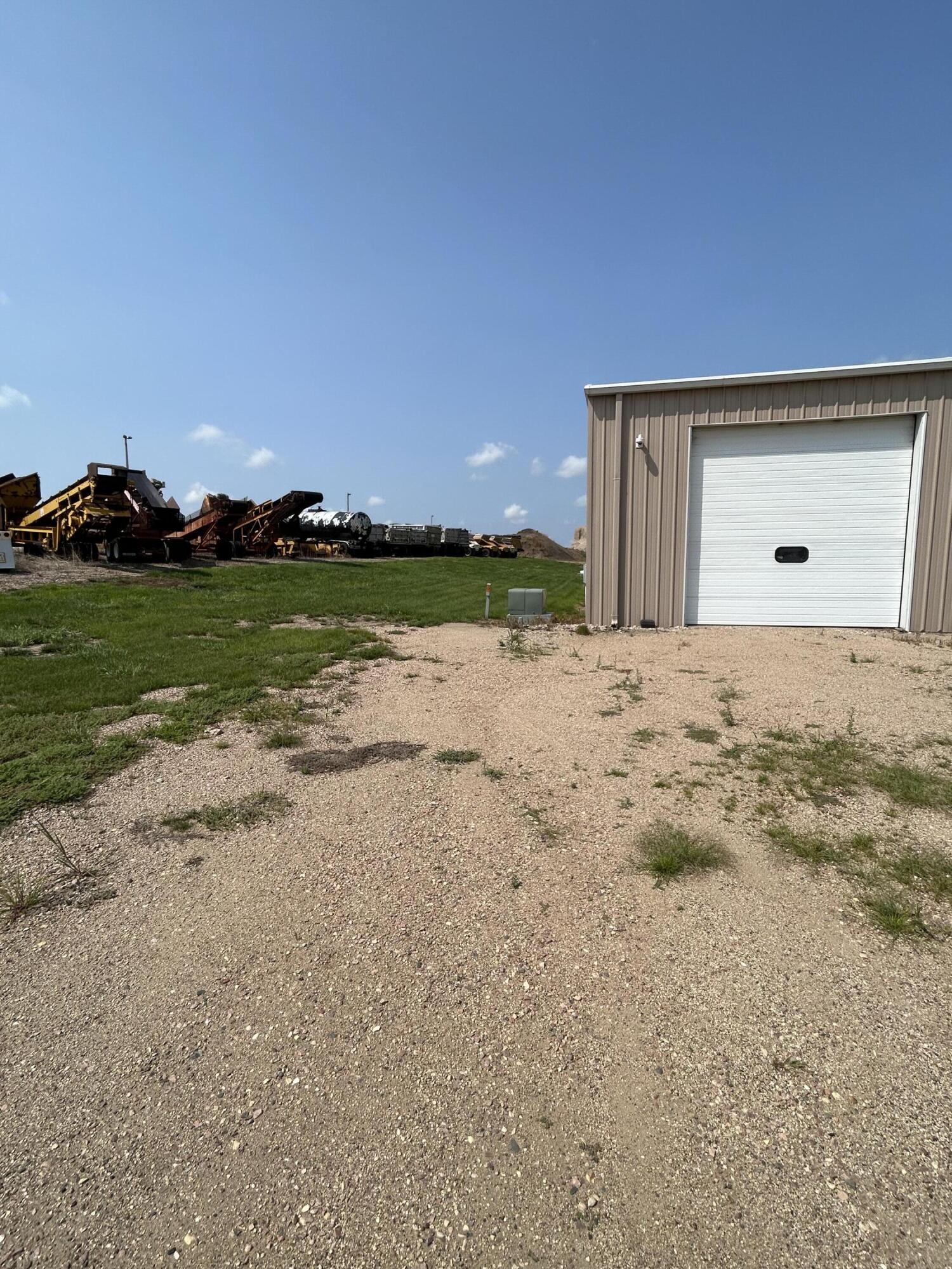 115 W Harriet St