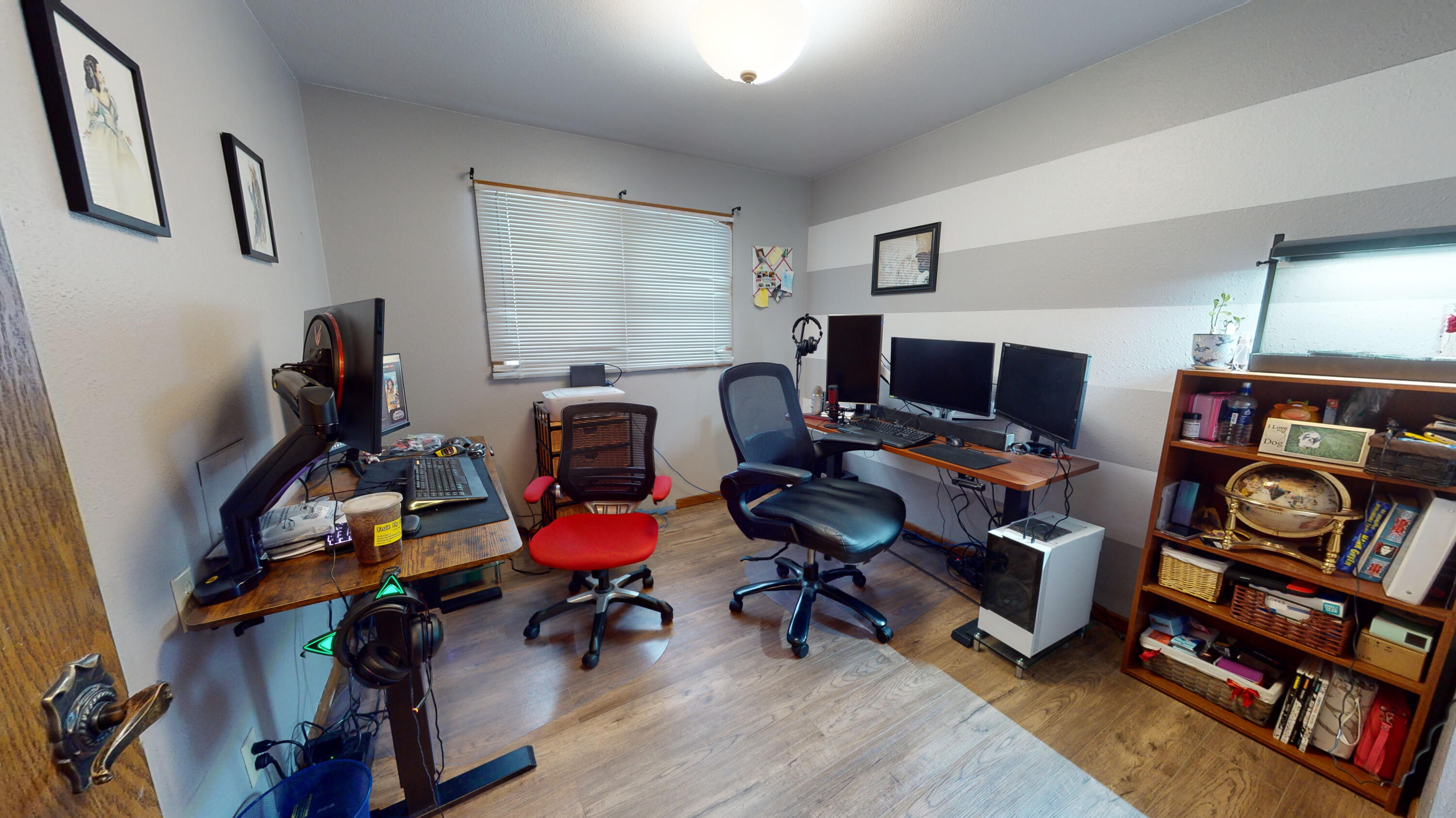 1016 W Cedar Ave