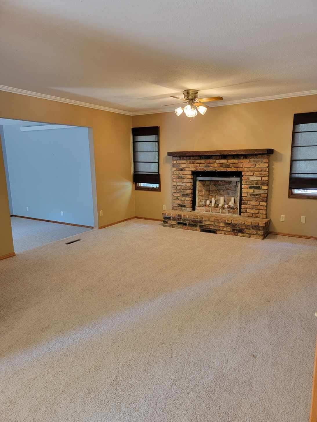 120 W 9th St