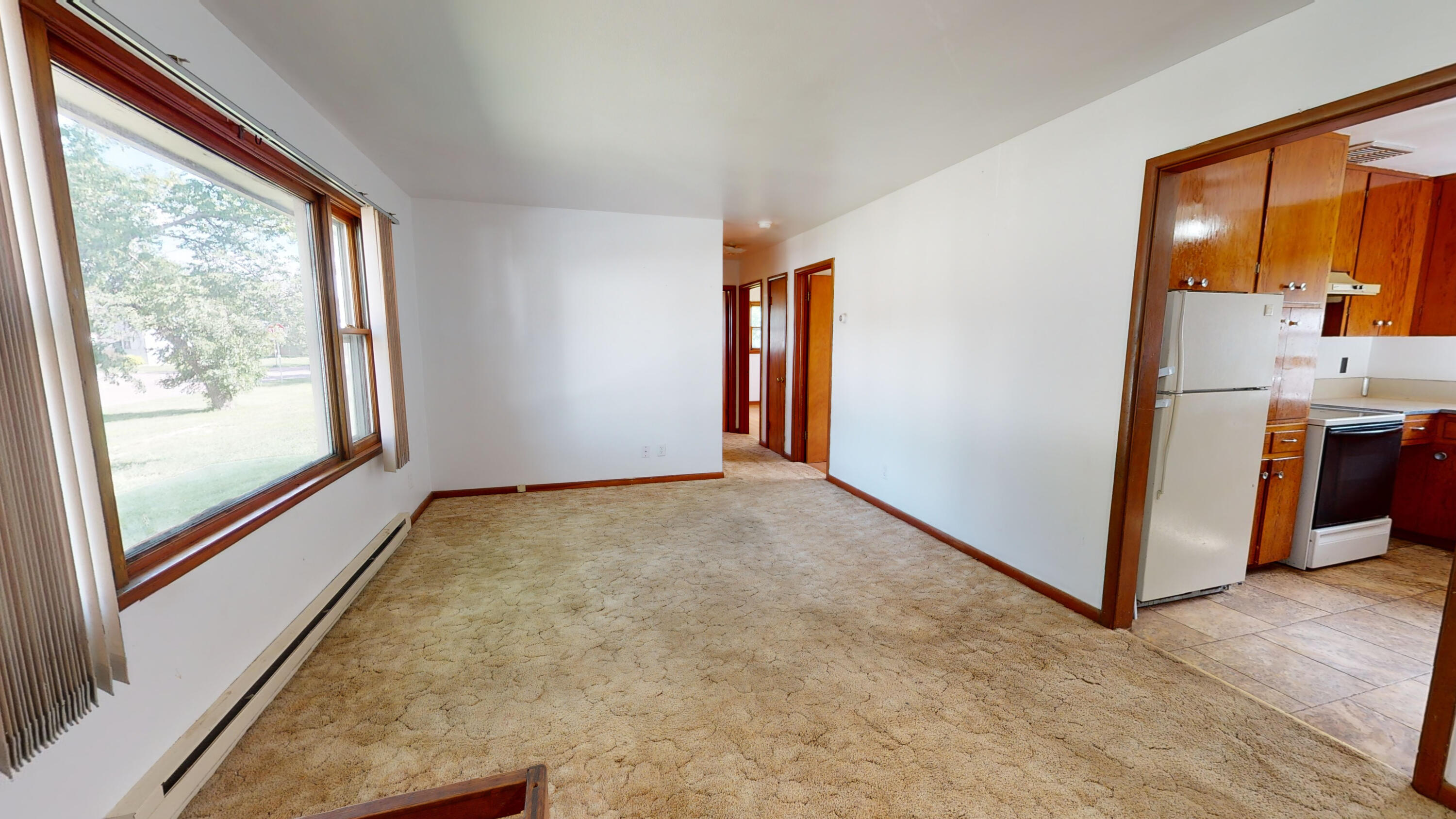 103 N Wallace