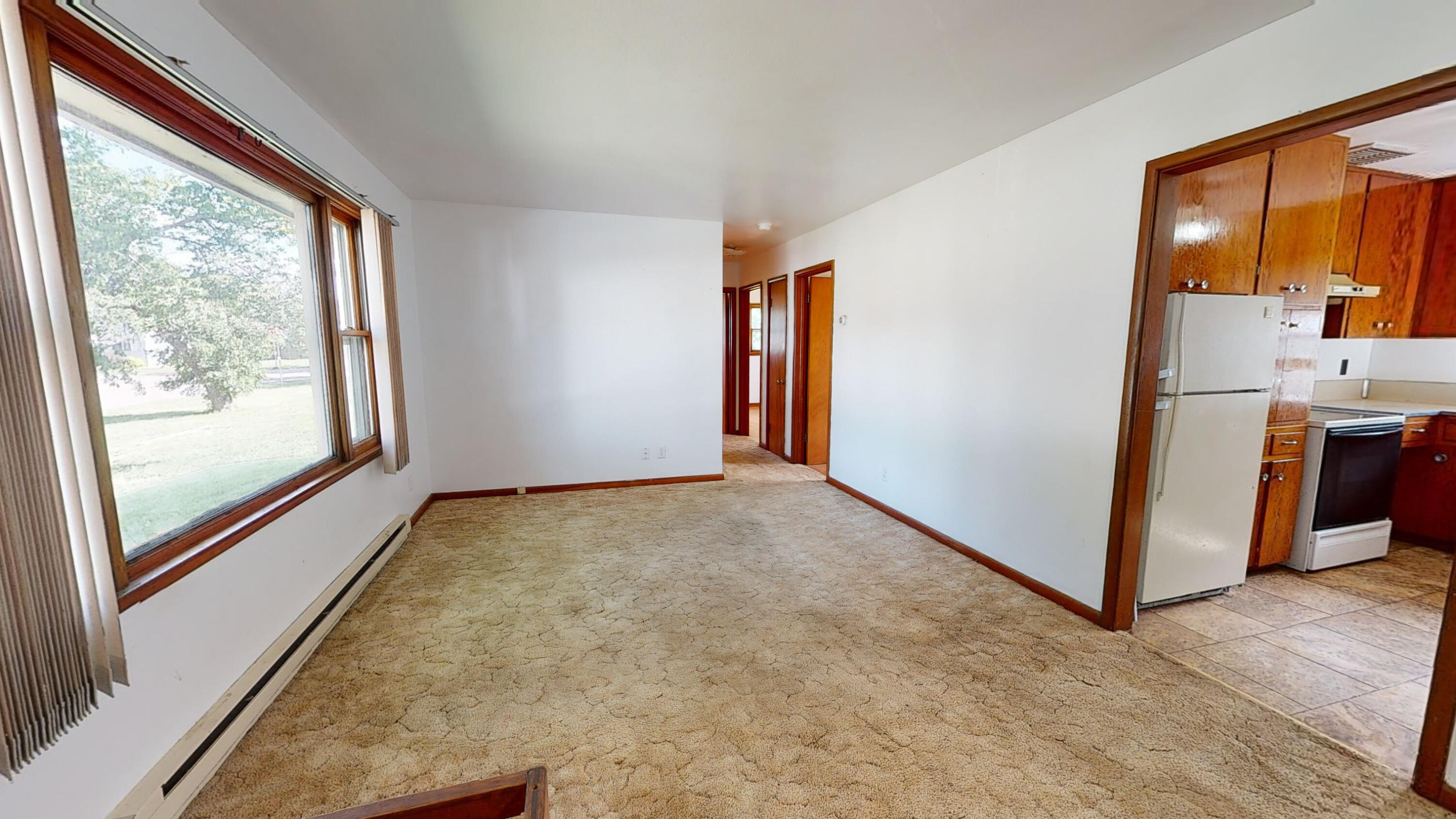 103 N Wallace