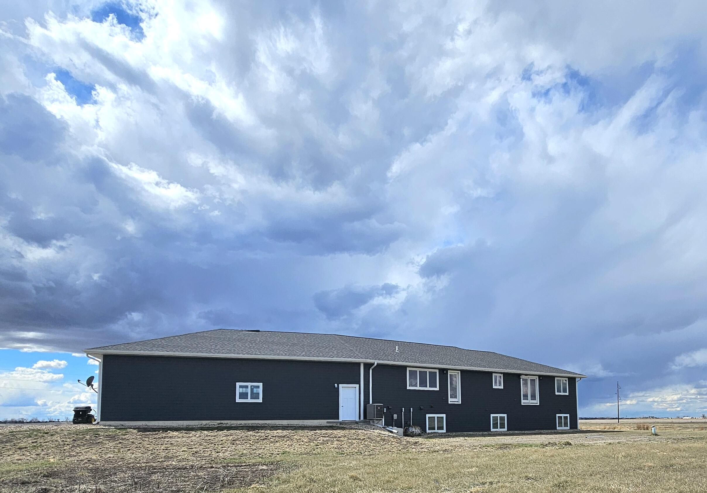 25366 413th Ave