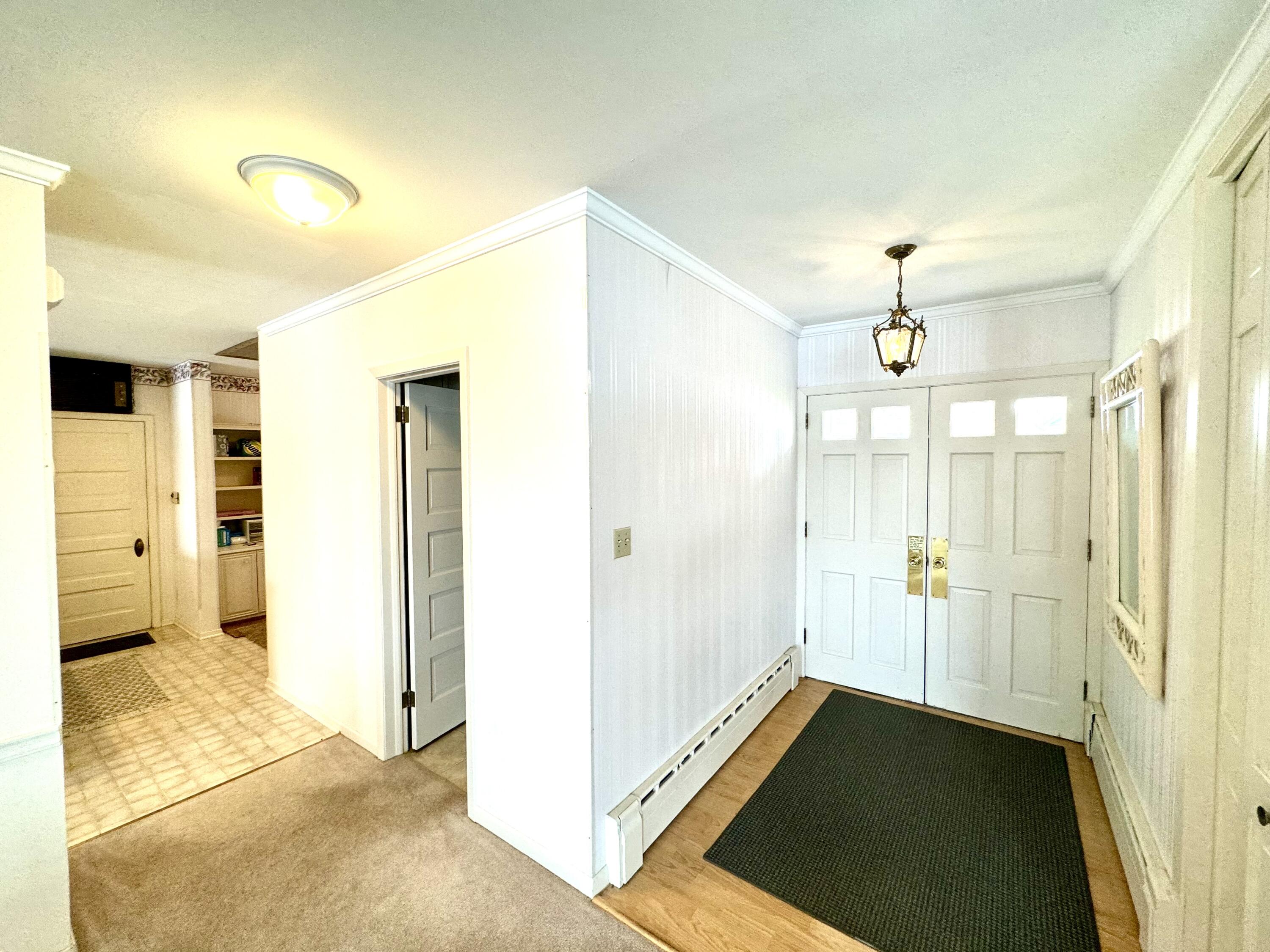 155 S Harmon Dr