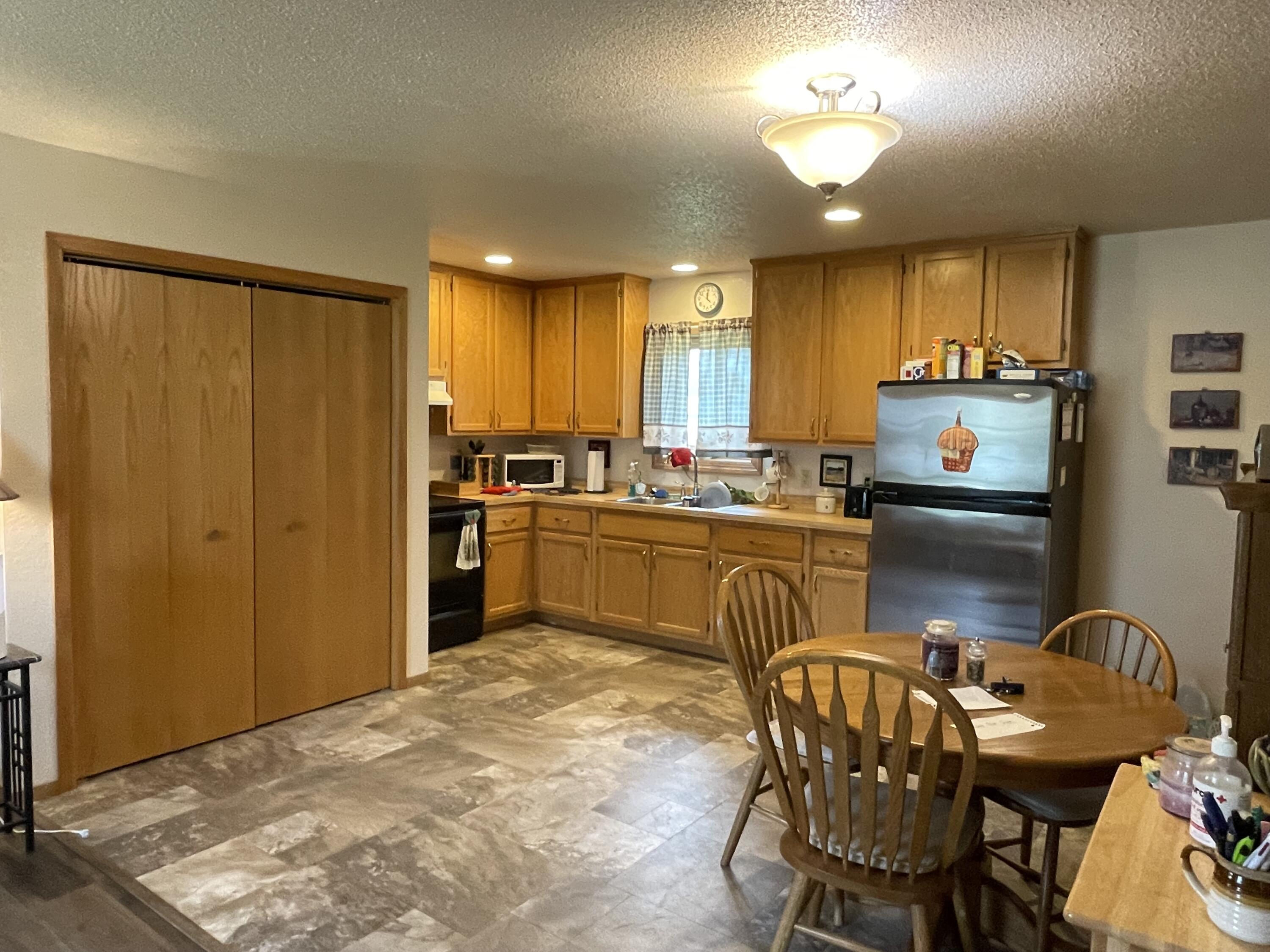 109 7th Street NE