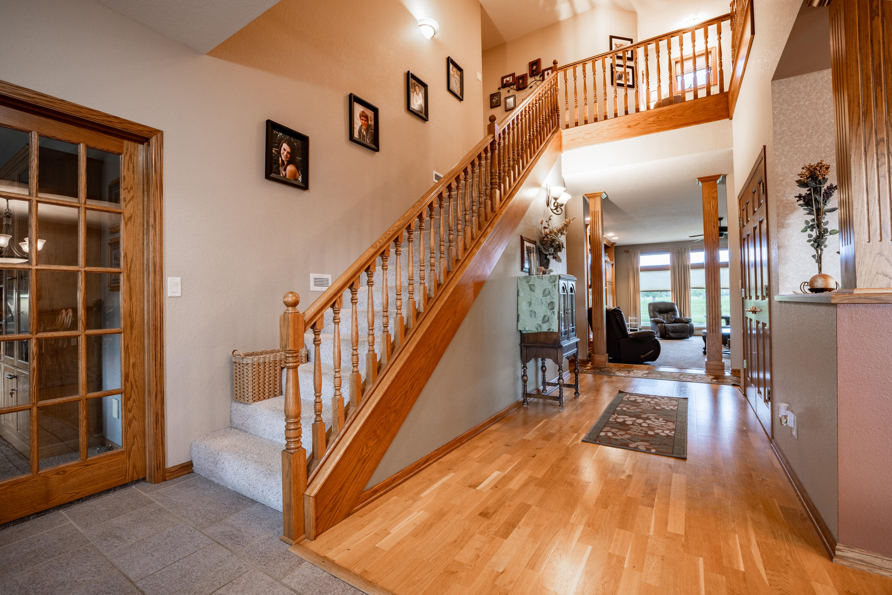 2904 Thunderbird Dr