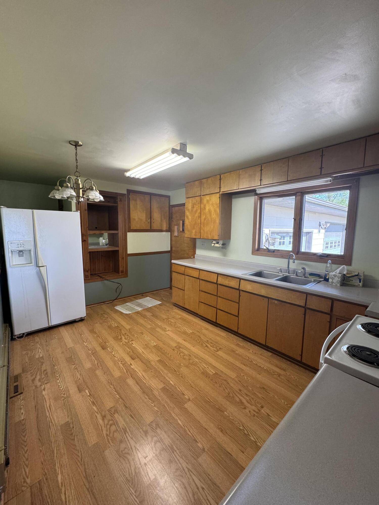 24385 393rd Ave